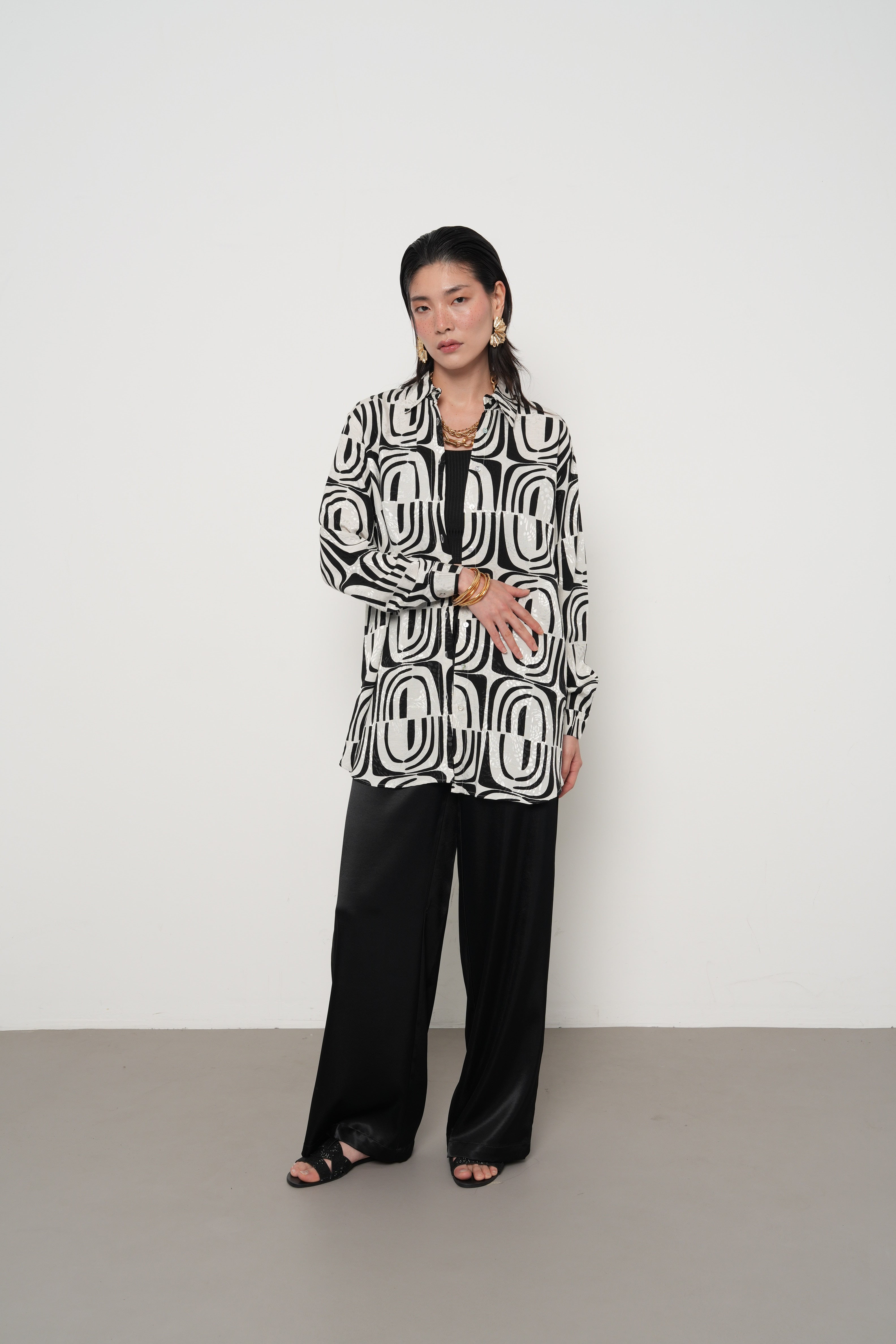 Çiçek Desenli Oversize Kadın Gömlek - 34382