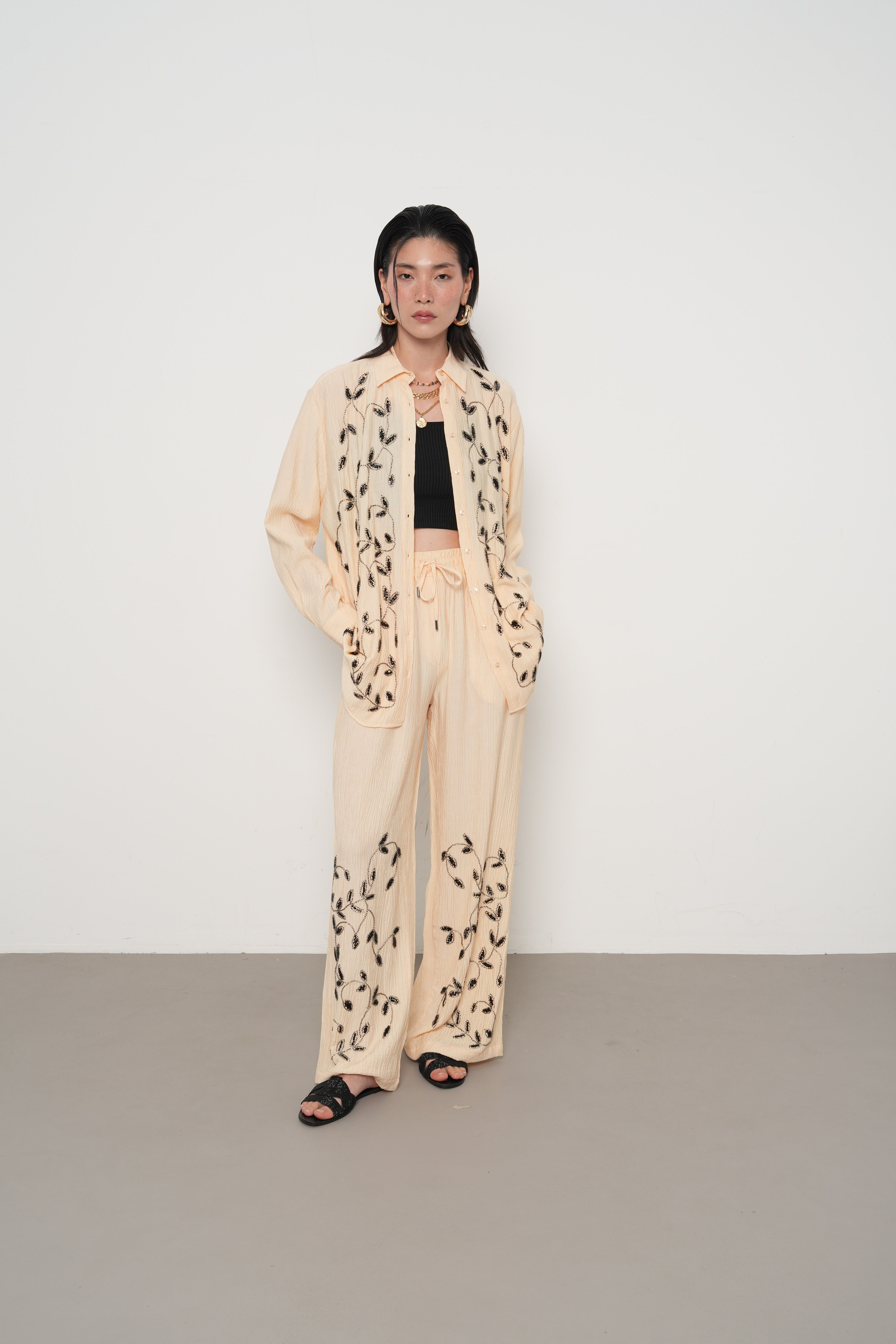 Nakış Detaylı Oversize Kadın Gömlek | 34483 - Açık Bej