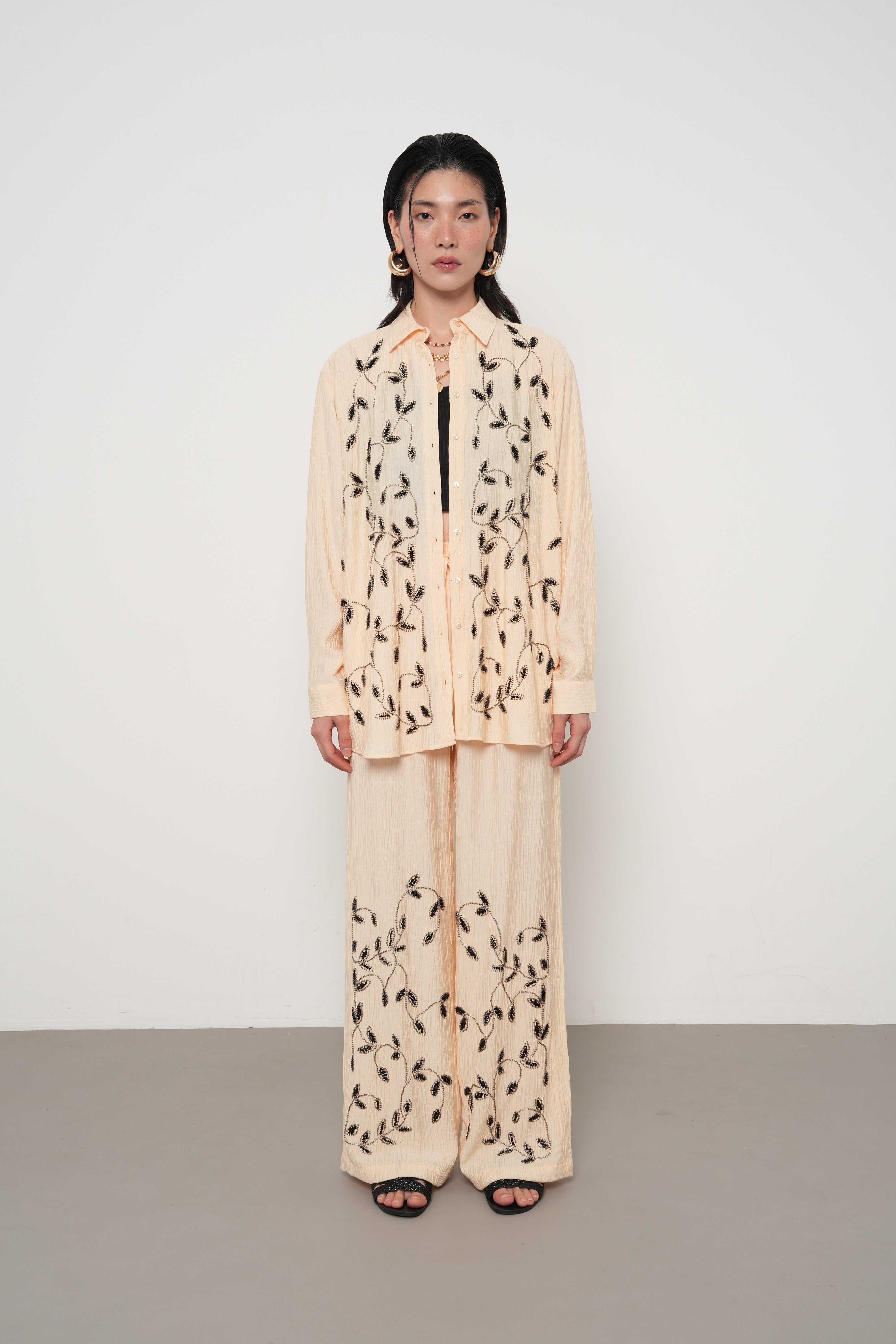 Nakış Detaylı Oversize Kadın Gömlek | 34483 - Açık Bej