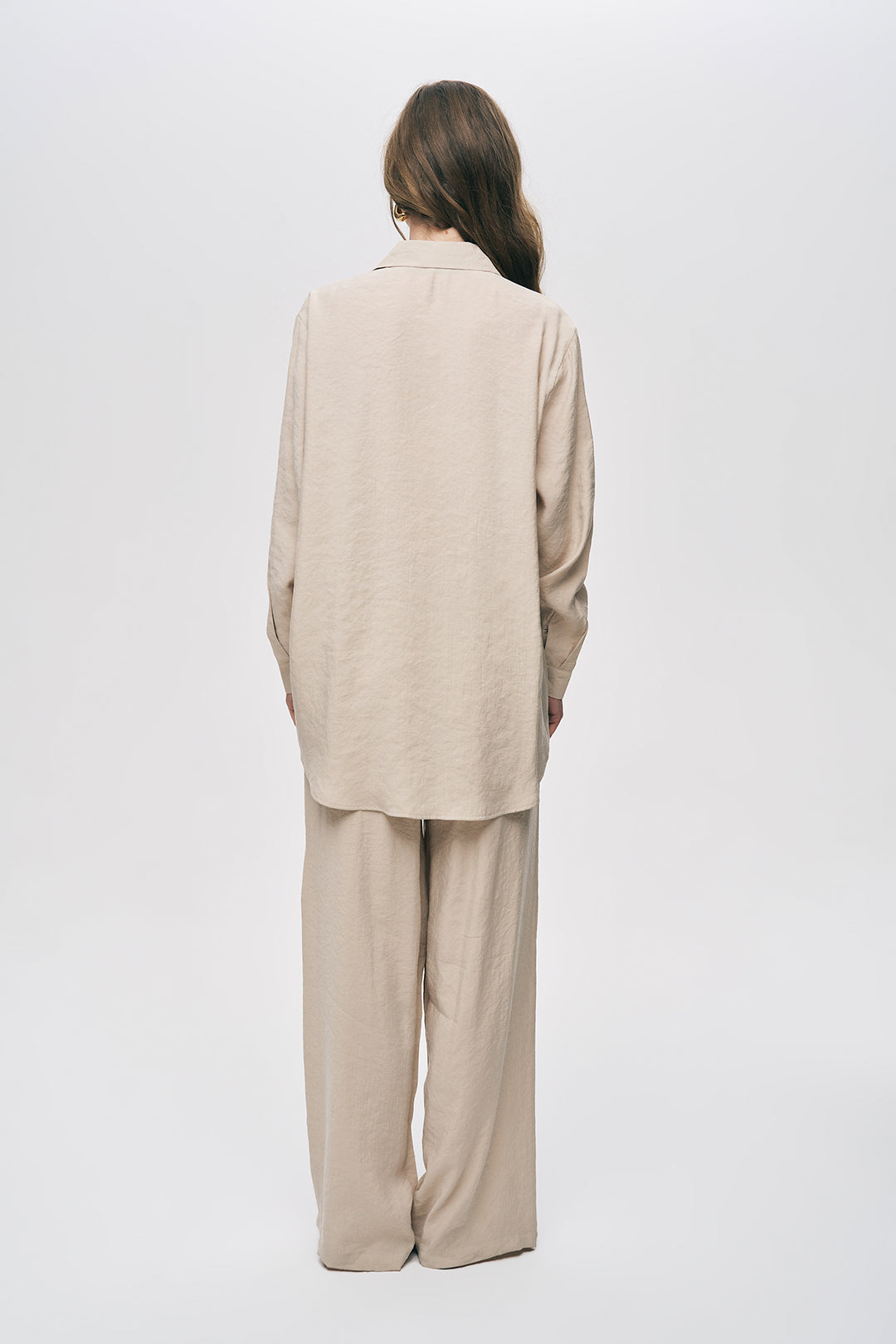 İşlemeli Bej Oversize Gömlek