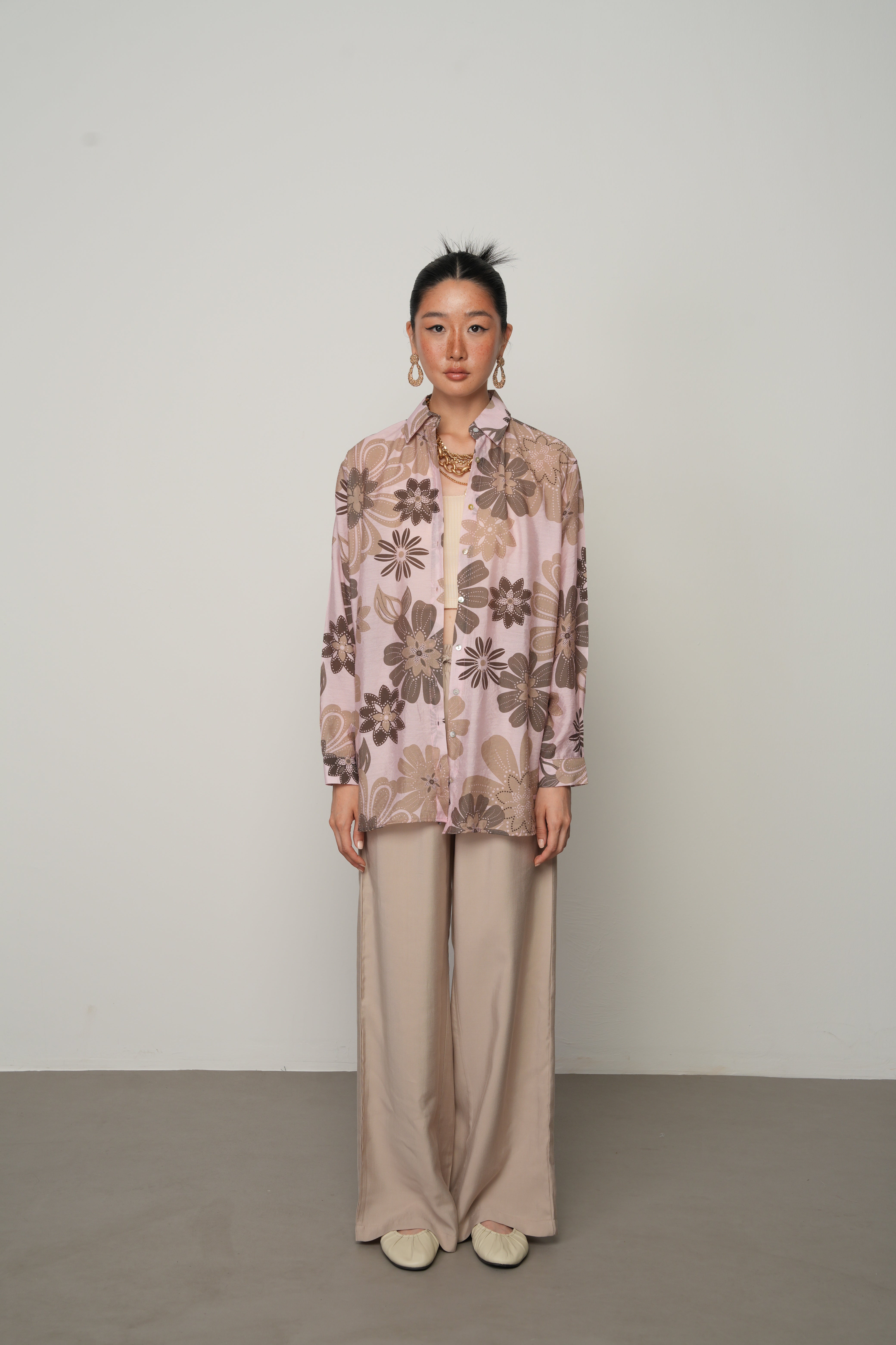 Oversize Kalıp Çiçek Desenli Pembe Gömlek - 34554