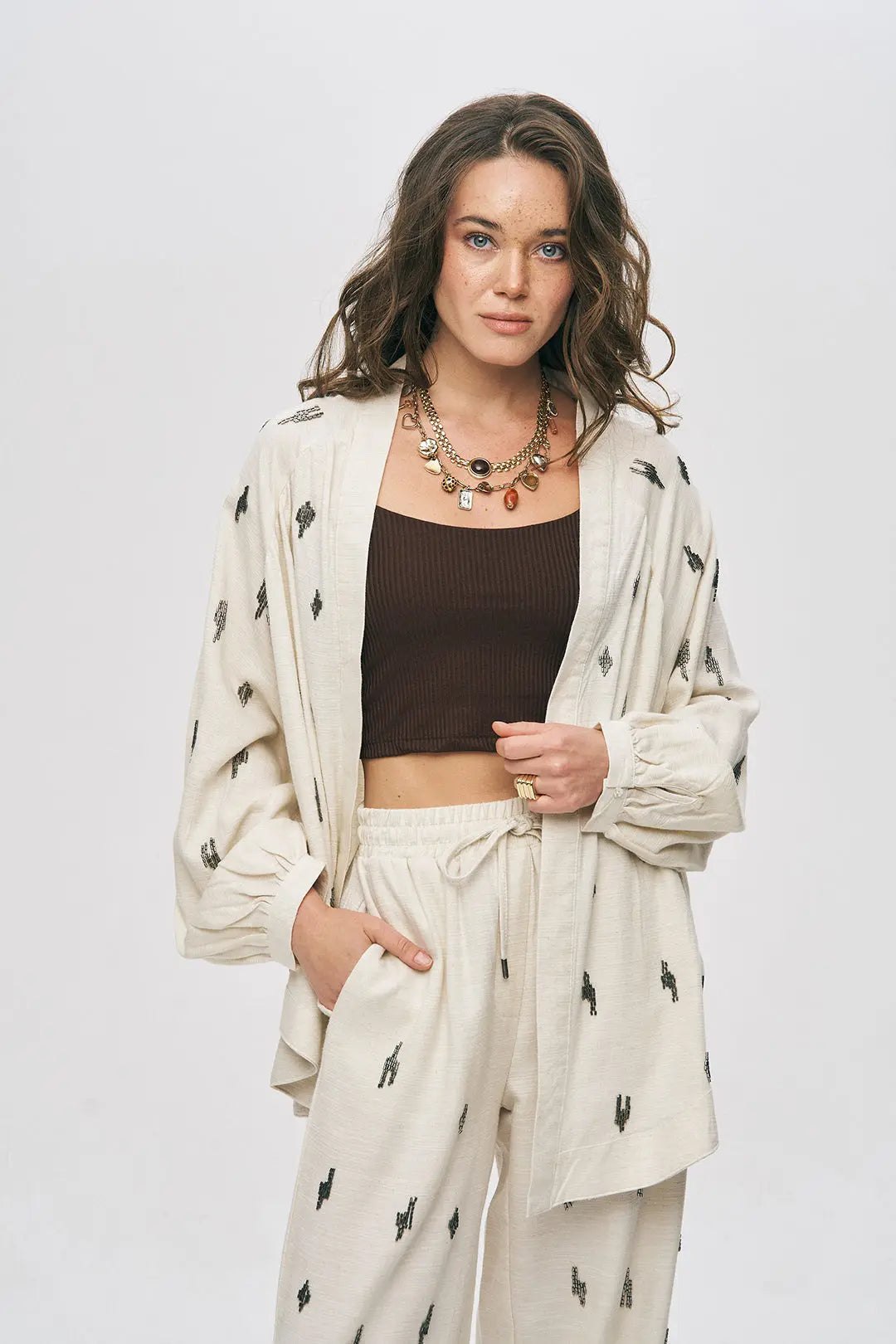 Orfeonegro Boncuk İşlemeli Oversize Kimono ORFEONEGRO