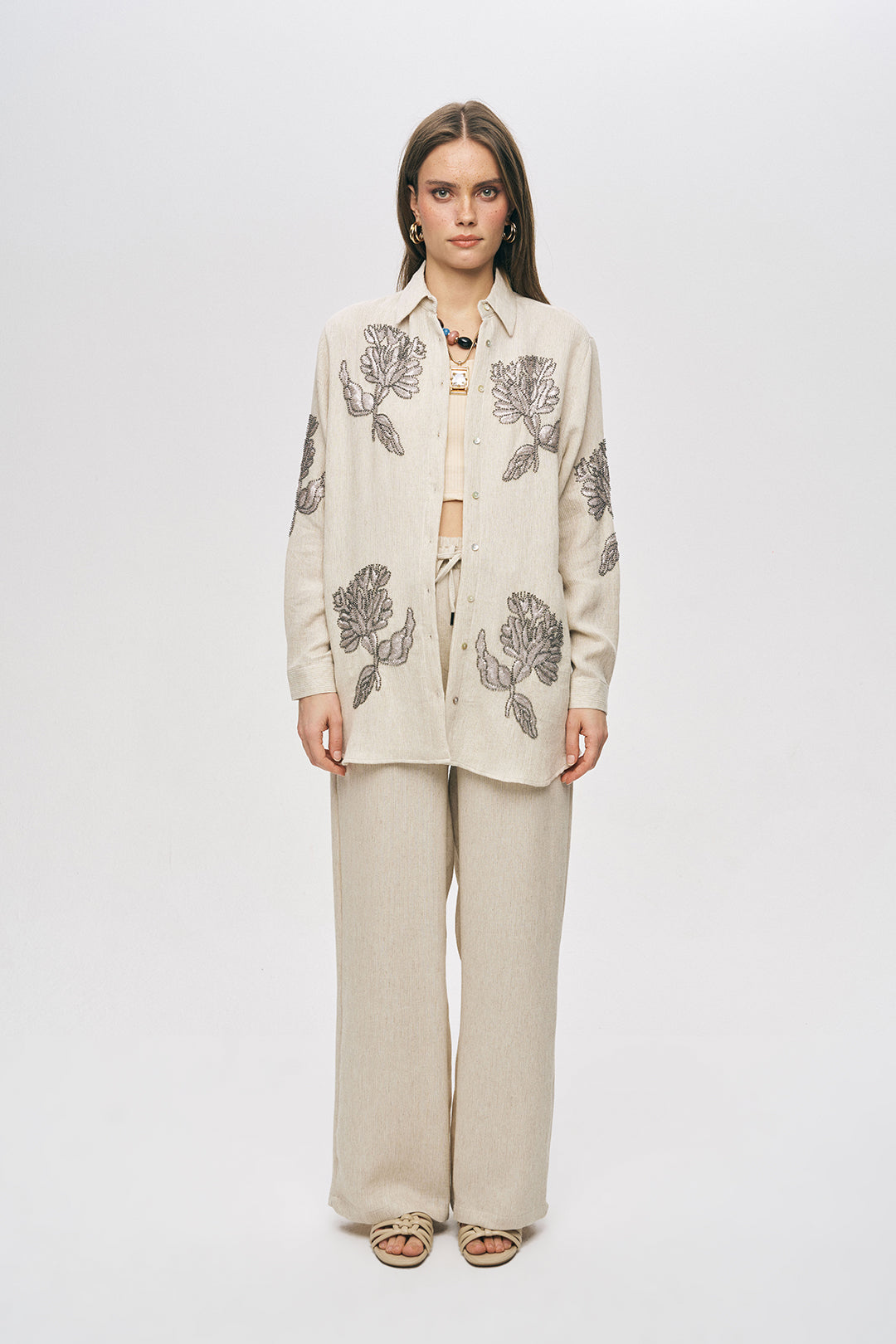 Orfeonegro Zarif Nakış Detaylı Oversize Gömlek