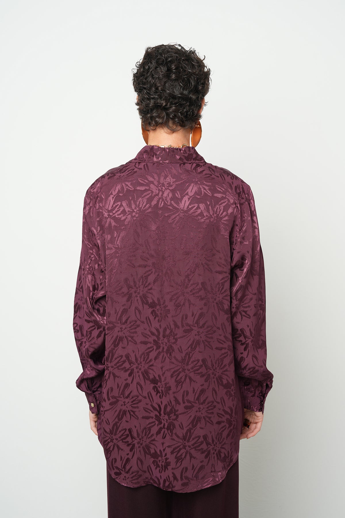 Jakarlı Çiçek Desenli Oversize Gömlek