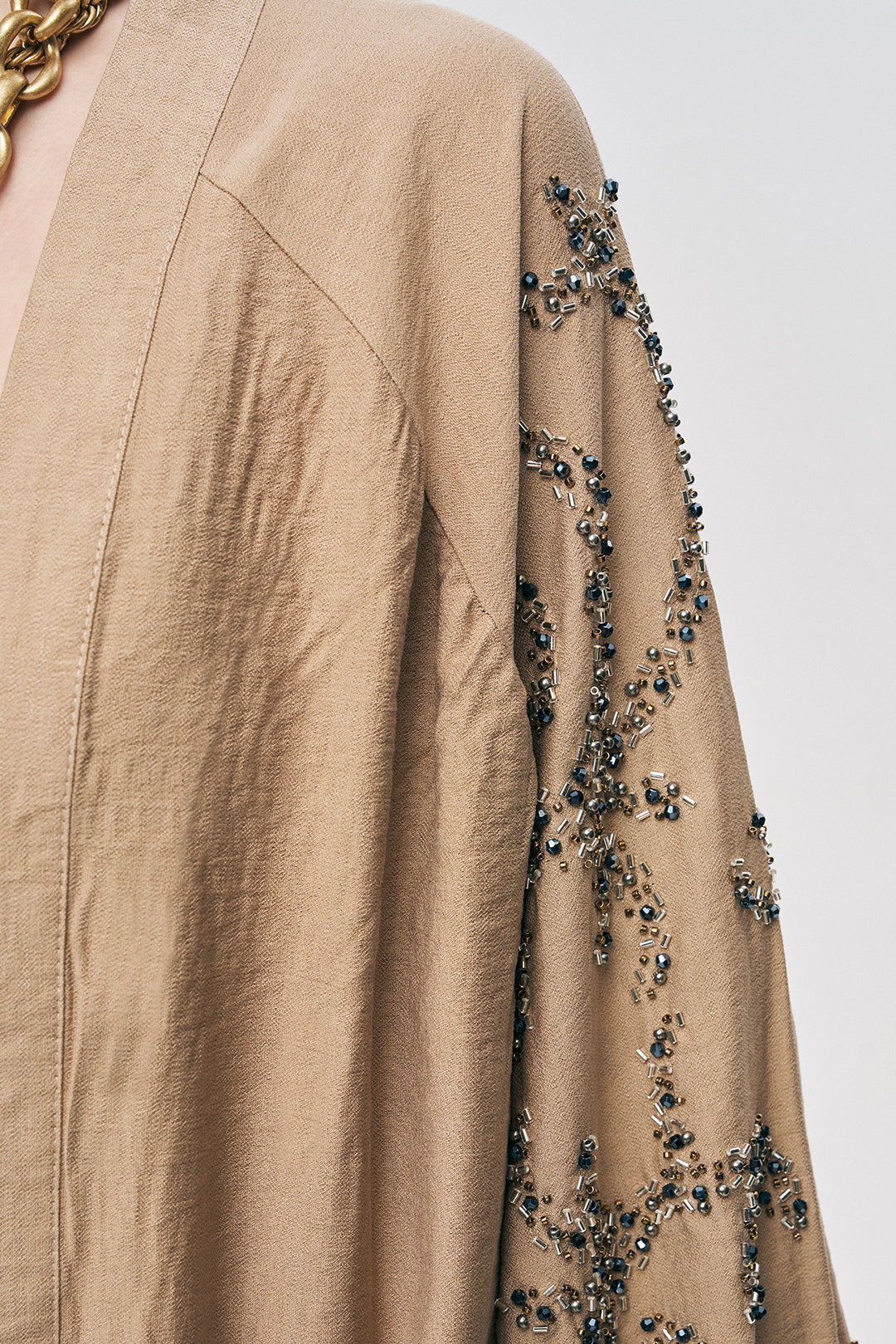 Orfeonegro Boncuk İşlemeli Oversize Kimono Bej