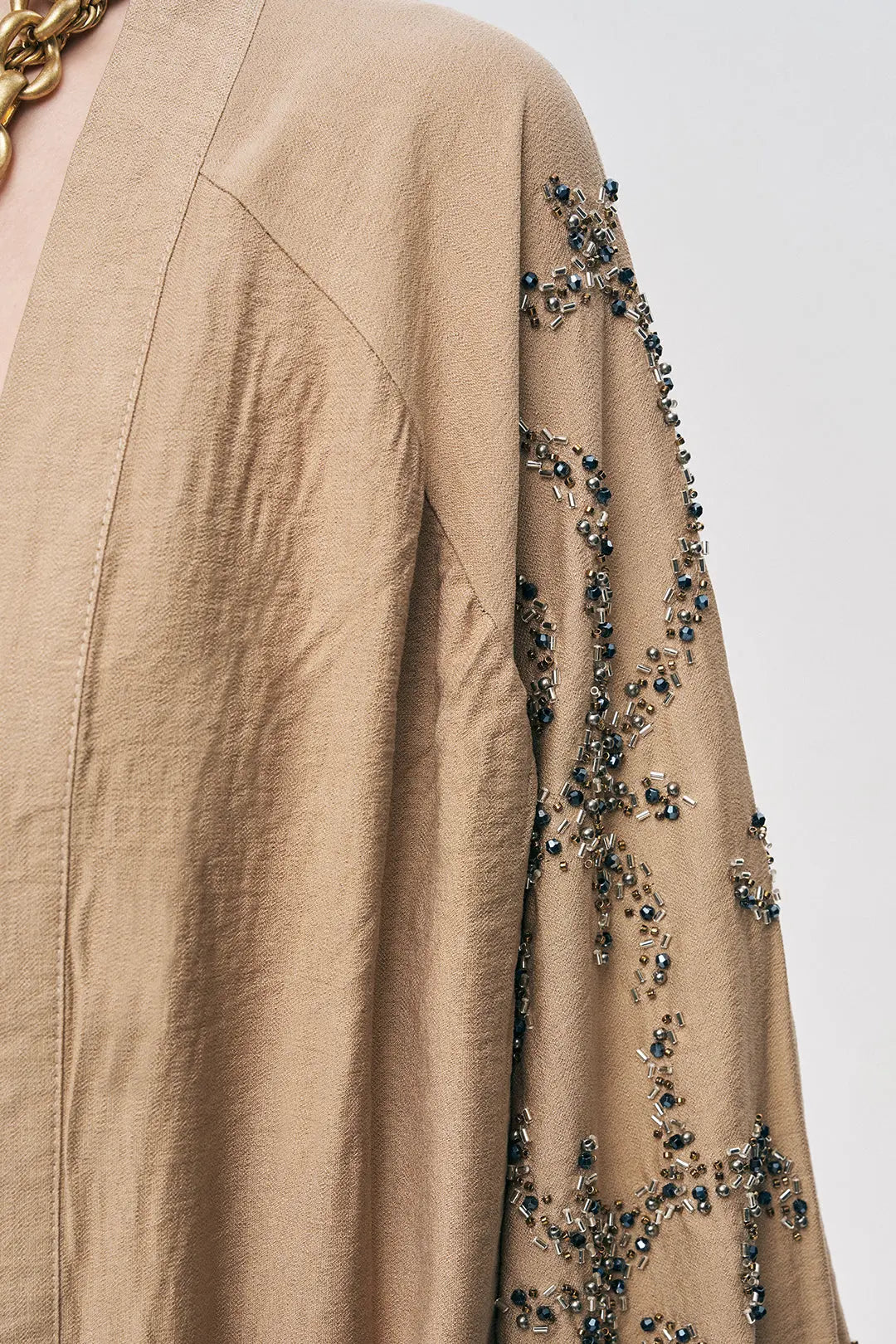 Orfeonegro Boncuk İşlemeli Oversize Kimono Bej ORFEONEGRO