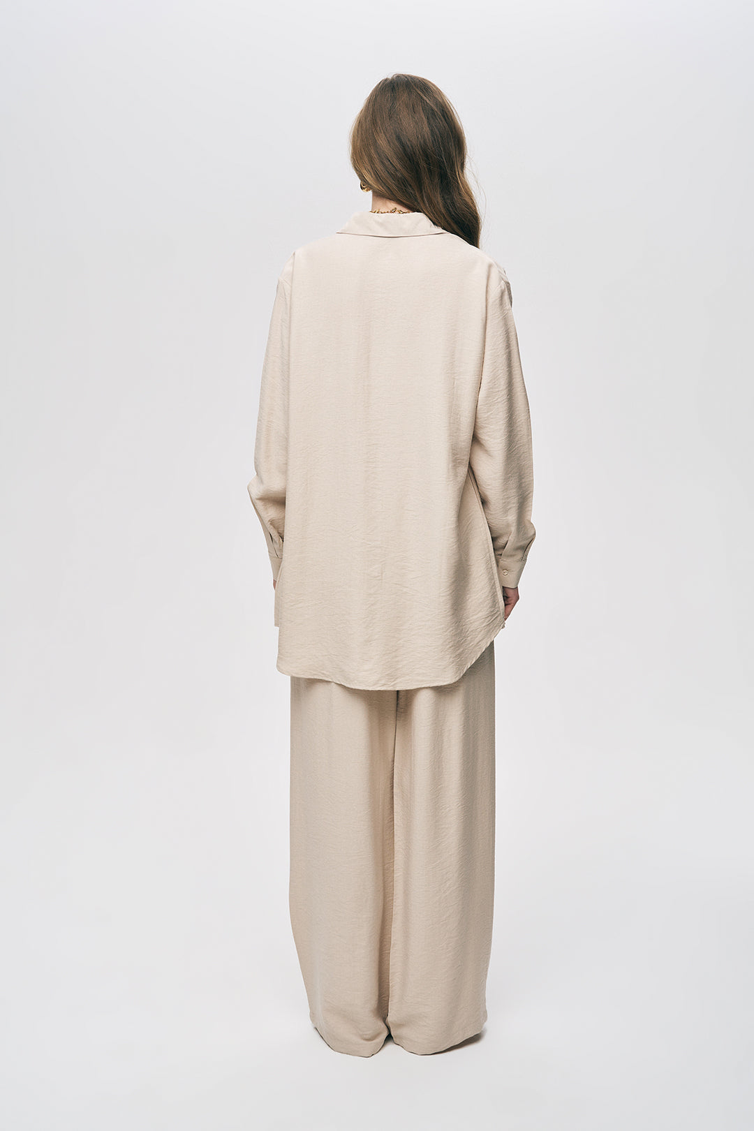 Orfeonegro Boncuk İşlemeli Oversize Gömlek Açık Bej