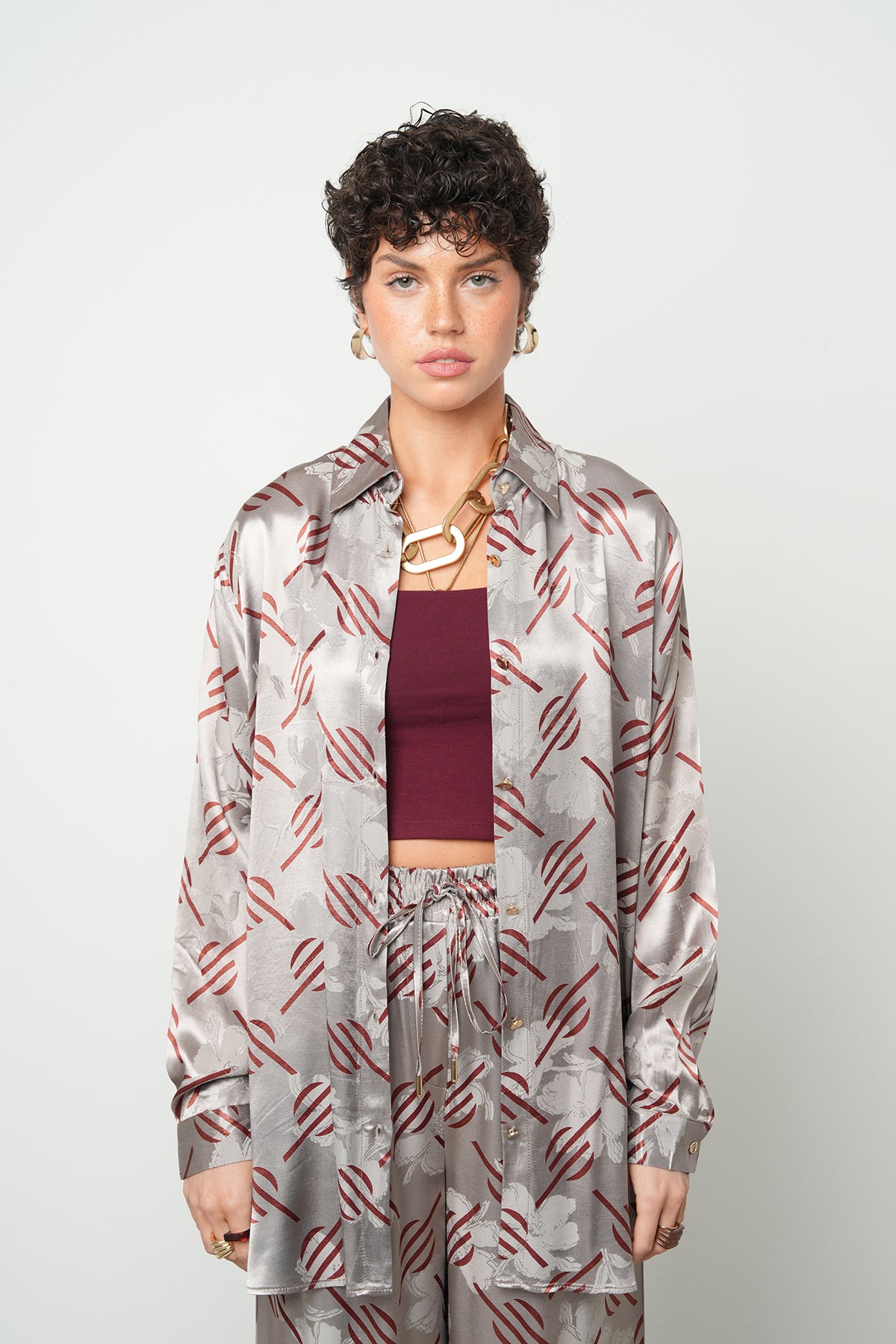 Orfeonegro Geometrik Desenli Oversize Saten Gömlek