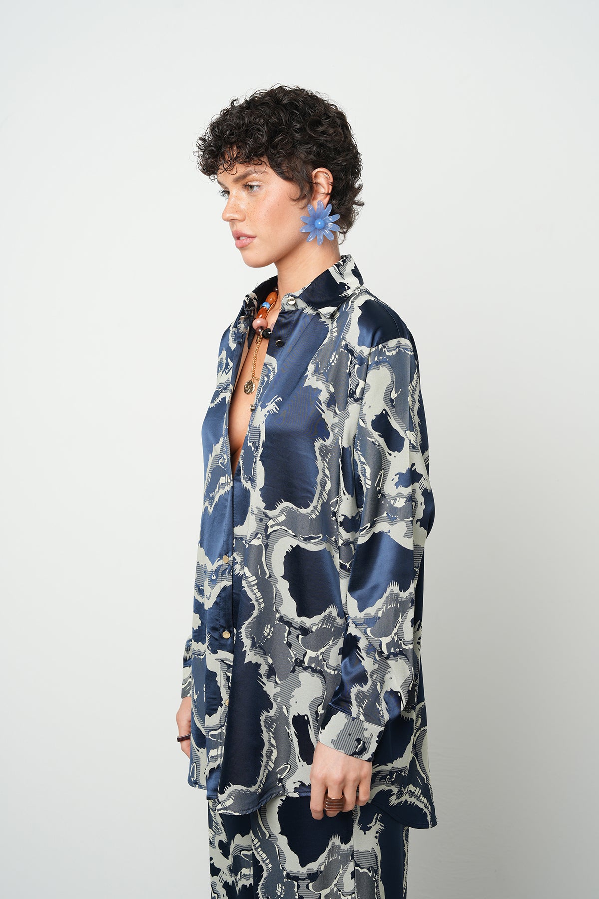 Orfeonegro Desenli Lacivert Saten Gömlek