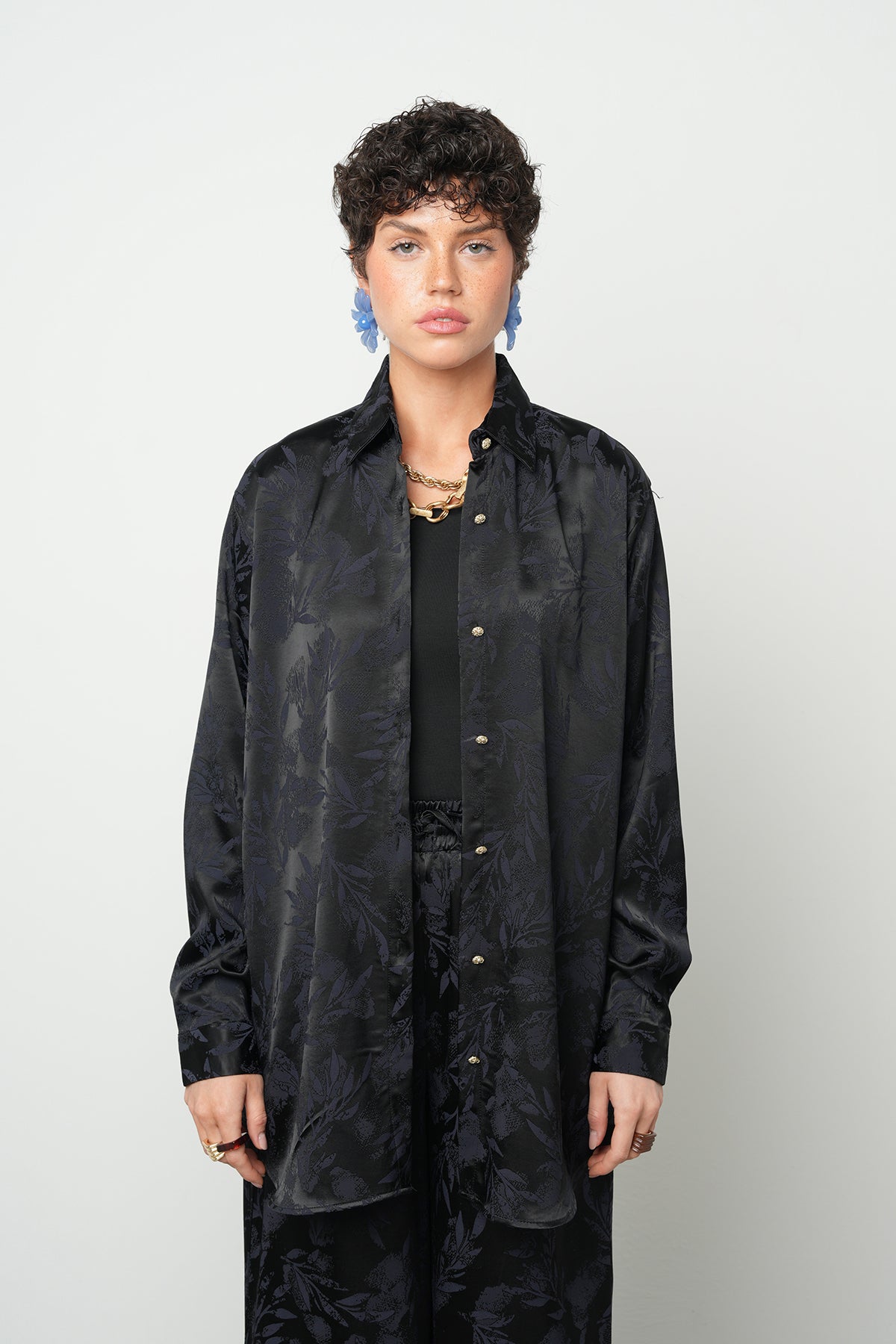 Orfeonegro Siyah Çiçek Desenli Saten Gömlek