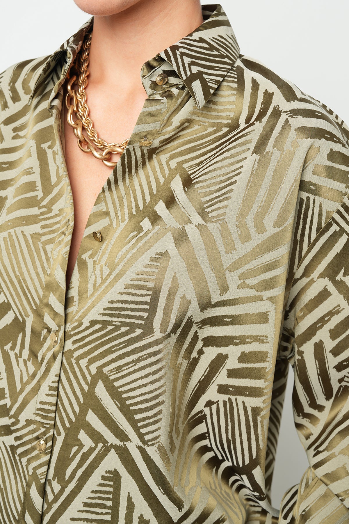 Orfeonegro Geometrik Desenli Oversize Saten Gömlek