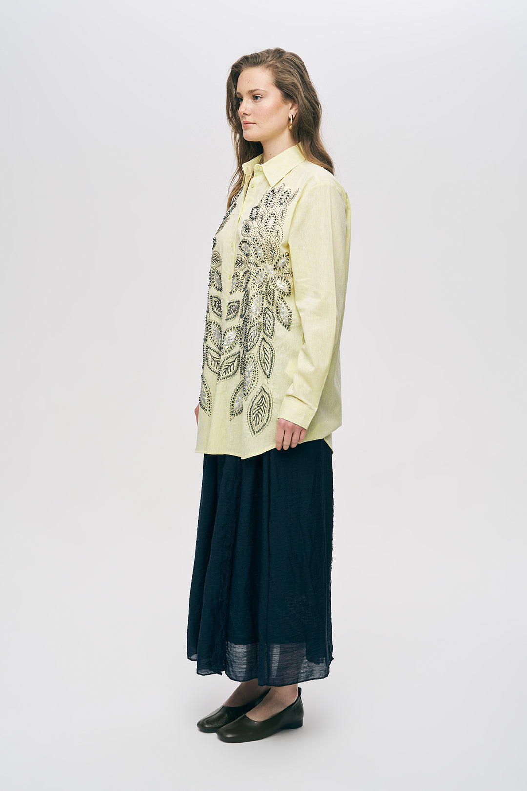 Sarı Pul ve Boncuk İşlemeli Gömlek