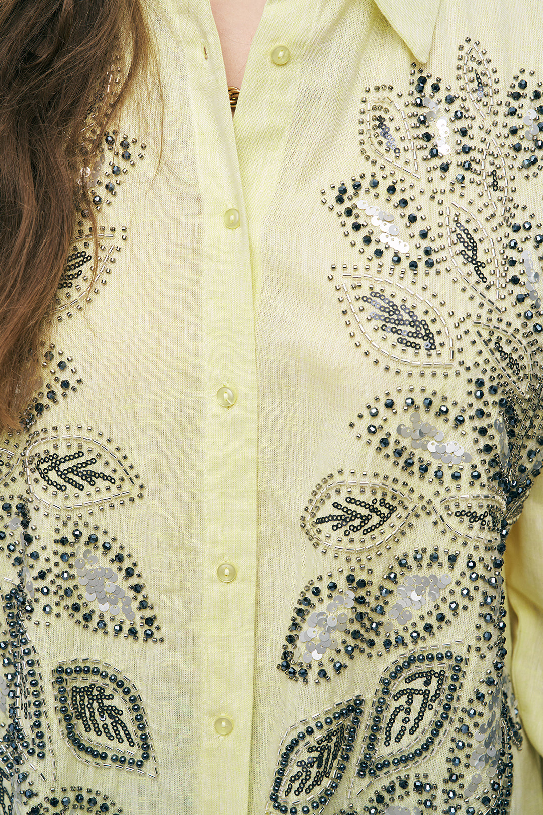 Sarı Pul ve Boncuk İşlemeli Gömlek