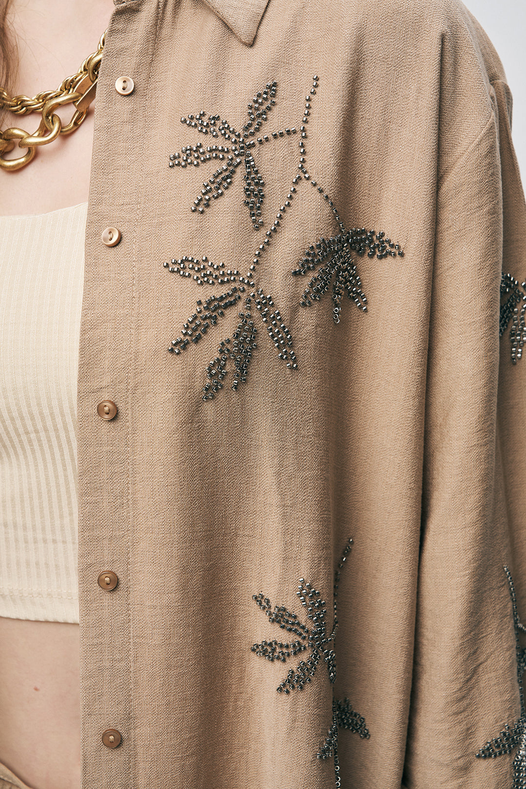 Orfeonegro Bej Yaprak Nakışlı Oversize Gömlek