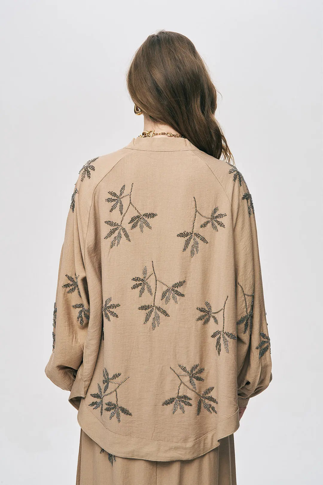 Orfeonegro Bej Yaprak Nakışlı Oversize Kimono ORFEONEGRO