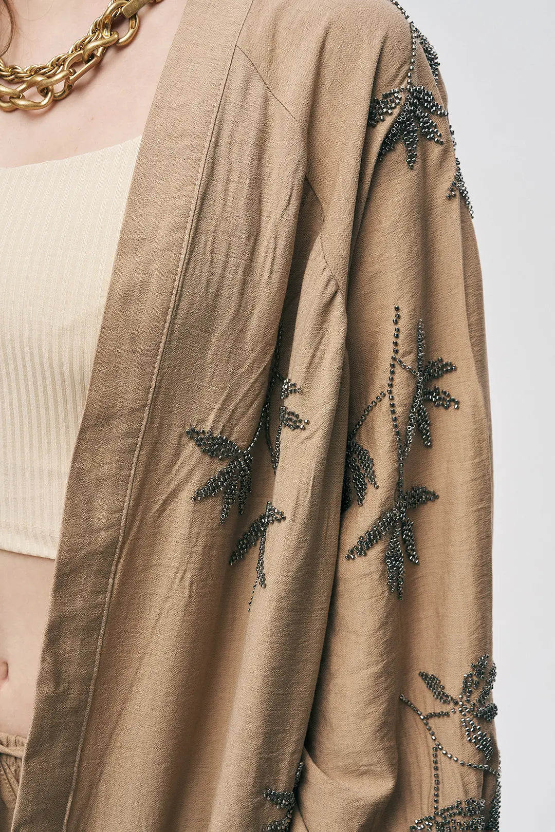 Orfeonegro Bej Yaprak Nakışlı Oversize Kimono ORFEONEGRO