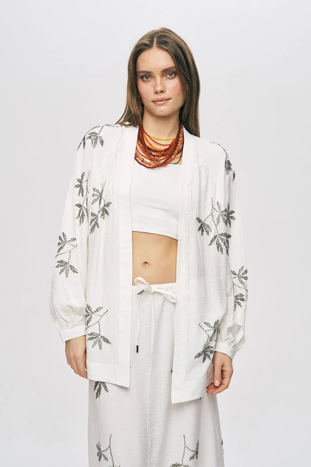 Orfeonegro Ekru Yaprak Nakışlı Oversize Kimono ORFEONEGRO
