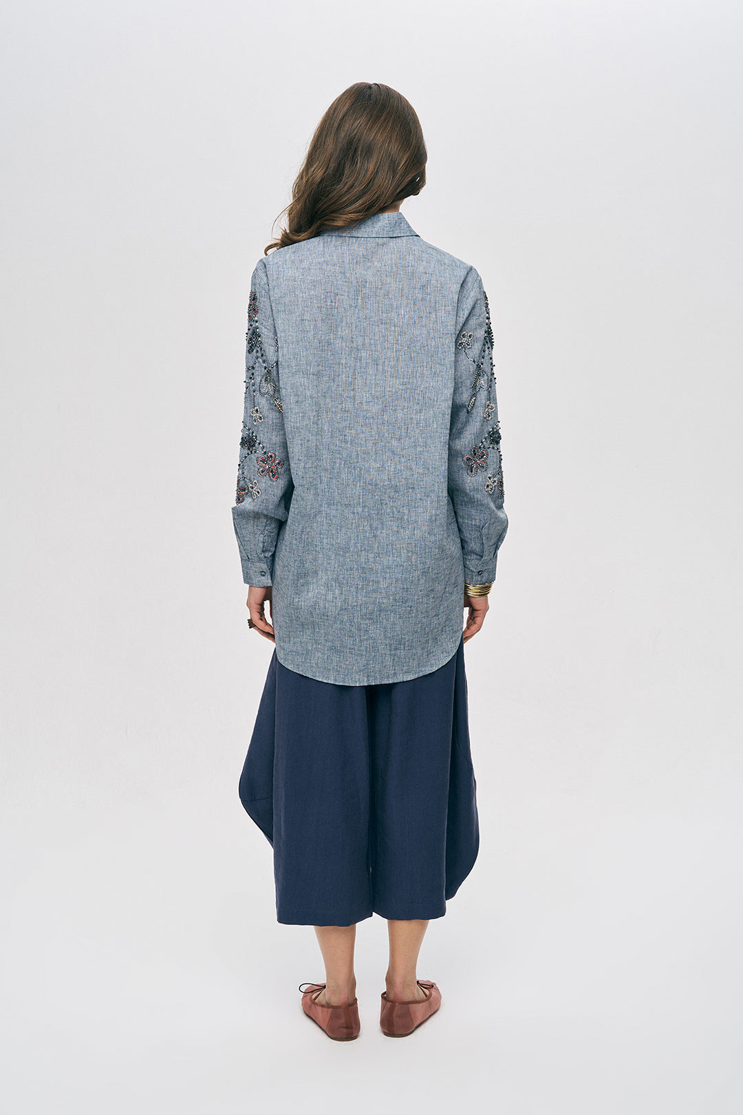 Nakışlı ve İşlemeli Keten Karışımlı Oversize Gömlek Antrasit