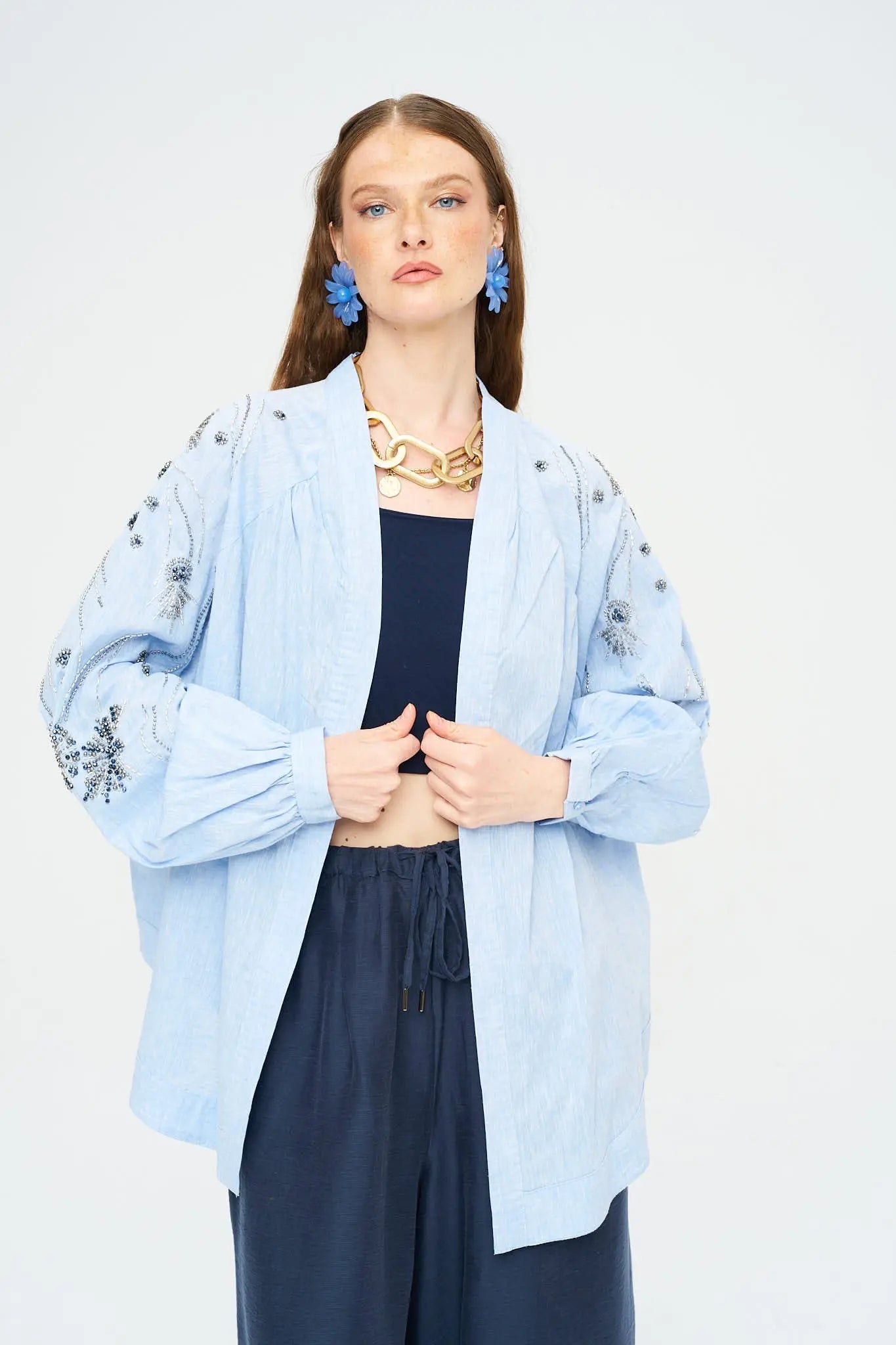 Orfeonegro Sırt ve Kol Boncuk İşlemeli Oversize Kimono ORFEONEGRO