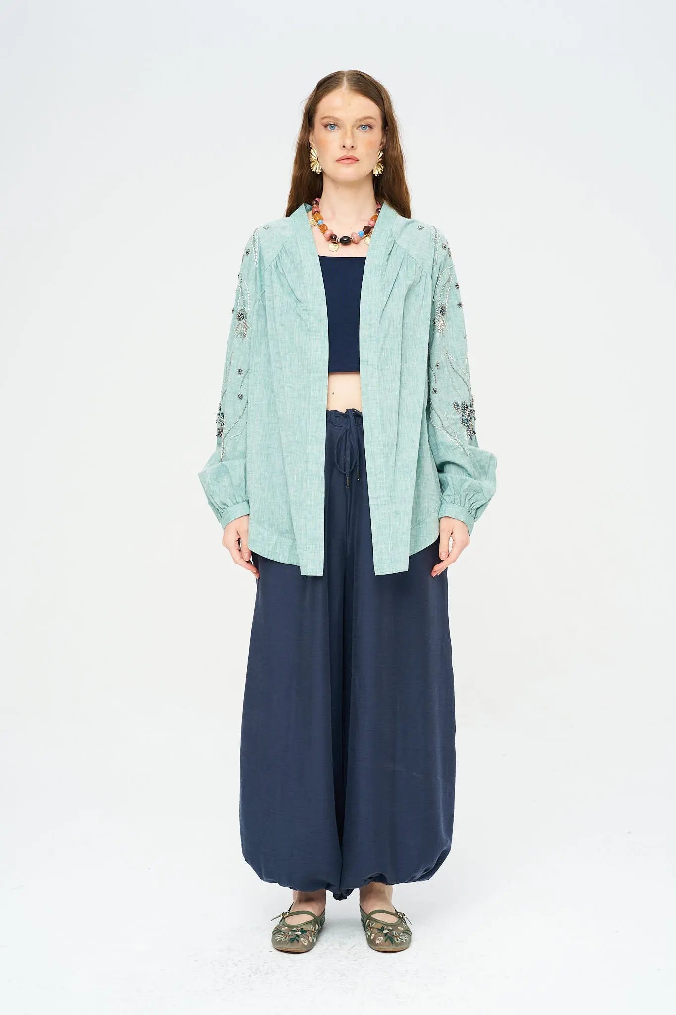 Orfeonegro Sırt ve Kol Boncuk İşlemeli Oversize Kimono Yeşil ORFEONEGRO
