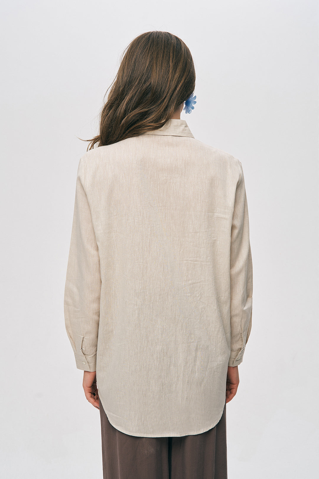 Çiçek Nakışlı ve Taş İşlemeli Oversize Gömlek