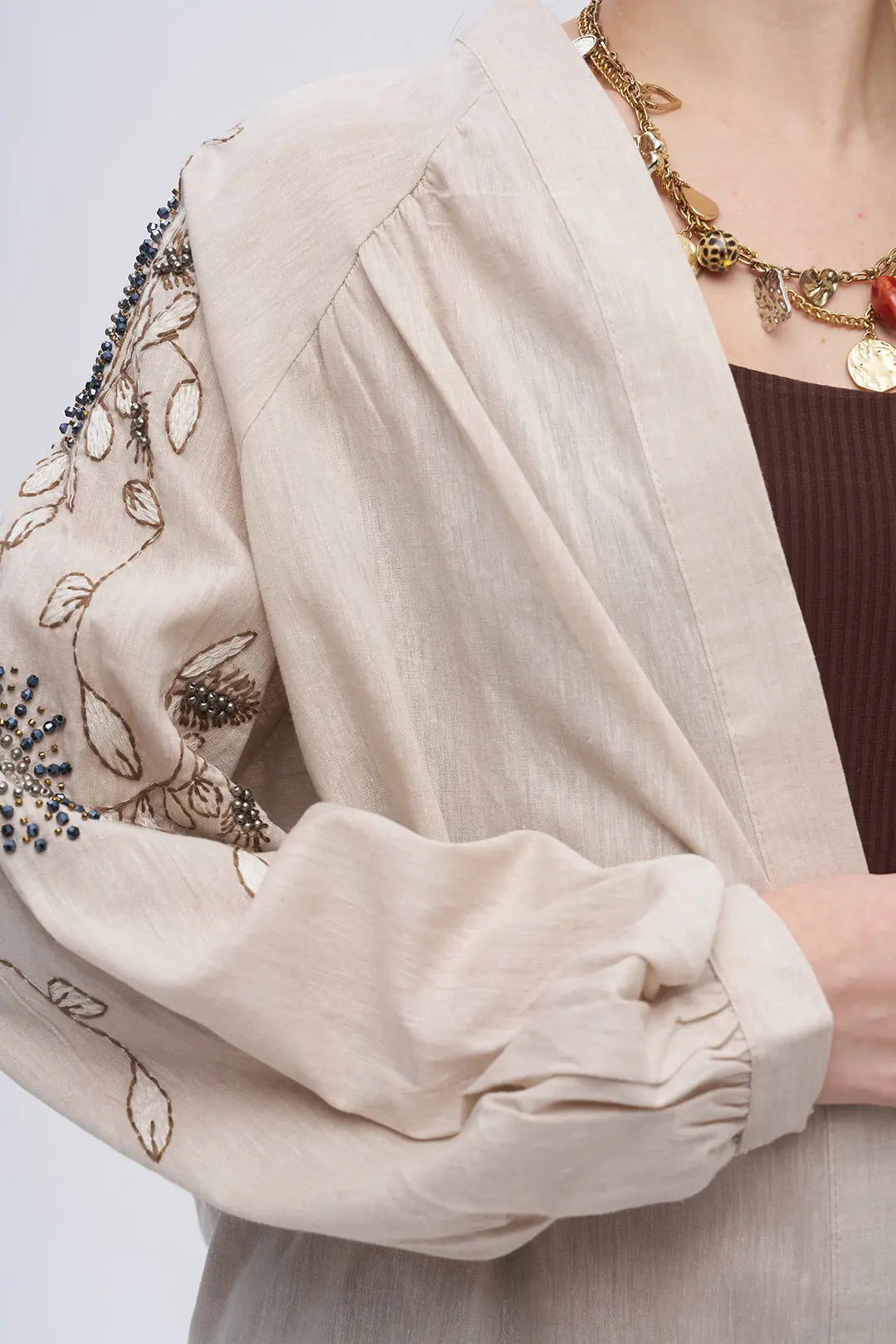 Kolu ve Sırtı İşlemeli Oversize Kimono A.bej ORFEONEGRO