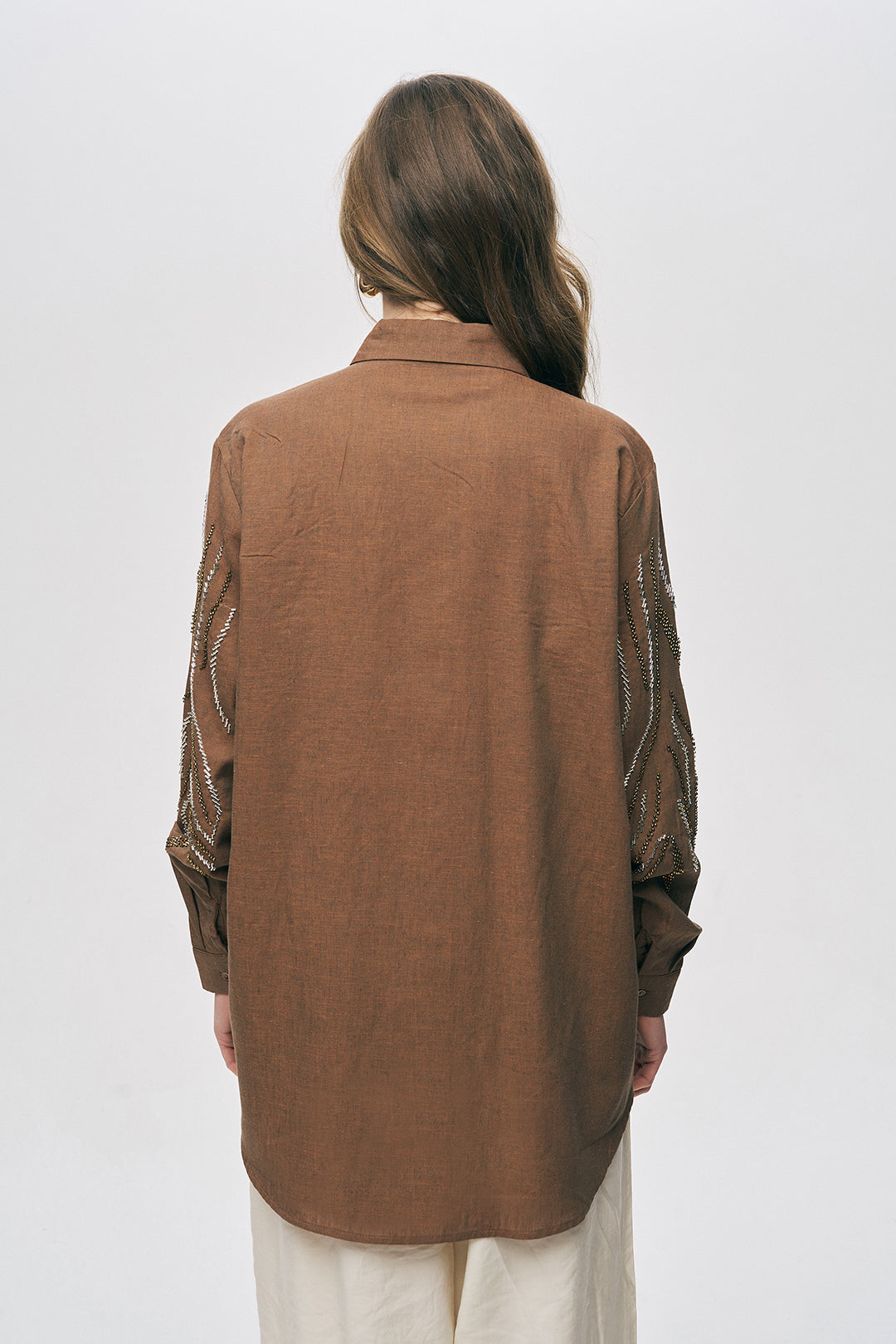 Boncuk İşlemeli Oversize Gömlek Kahve