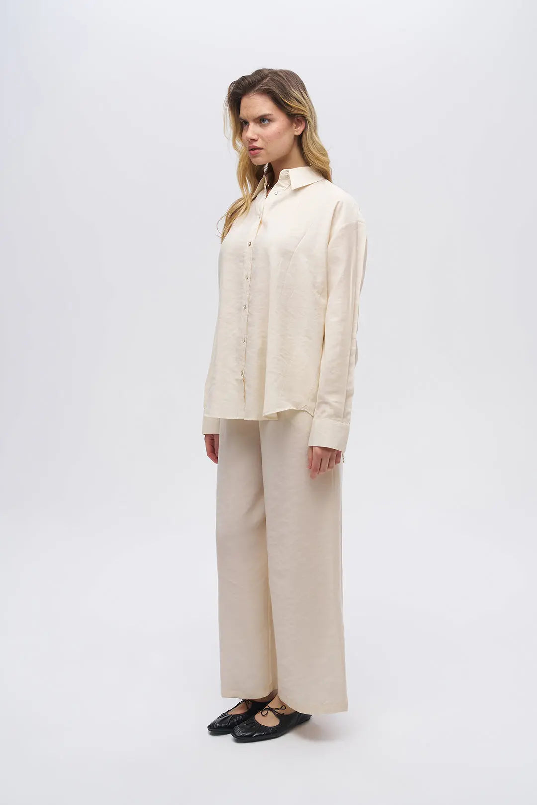 Orfeonegro Ekru Oversize Basic Uzun Kollu Gömlek ORFEONEGRO