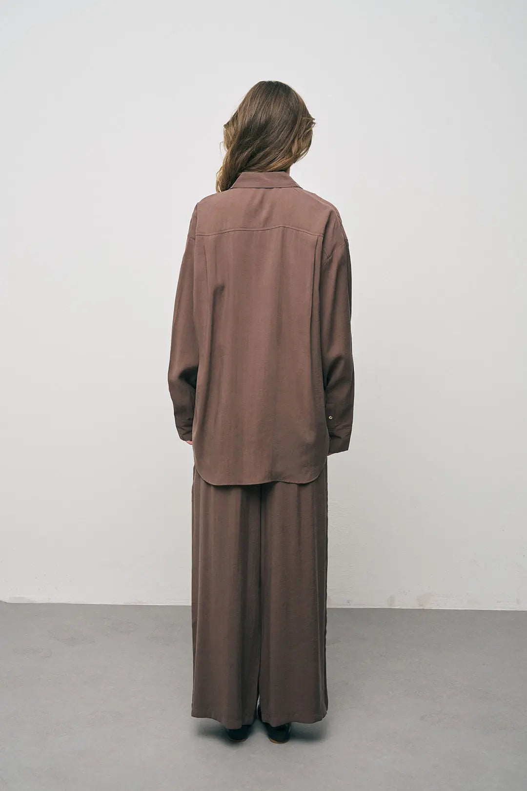 Orfeonegro Kahve Oversize Basic Uzun Kollu Gömlek ORFEONEGRO