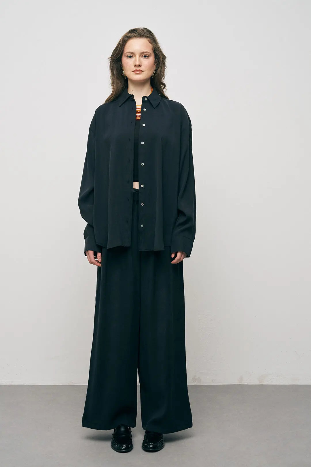 Orfeonegro Siyah Oversize Basic Uzun Kollu Gömlek ORFEONEGRO