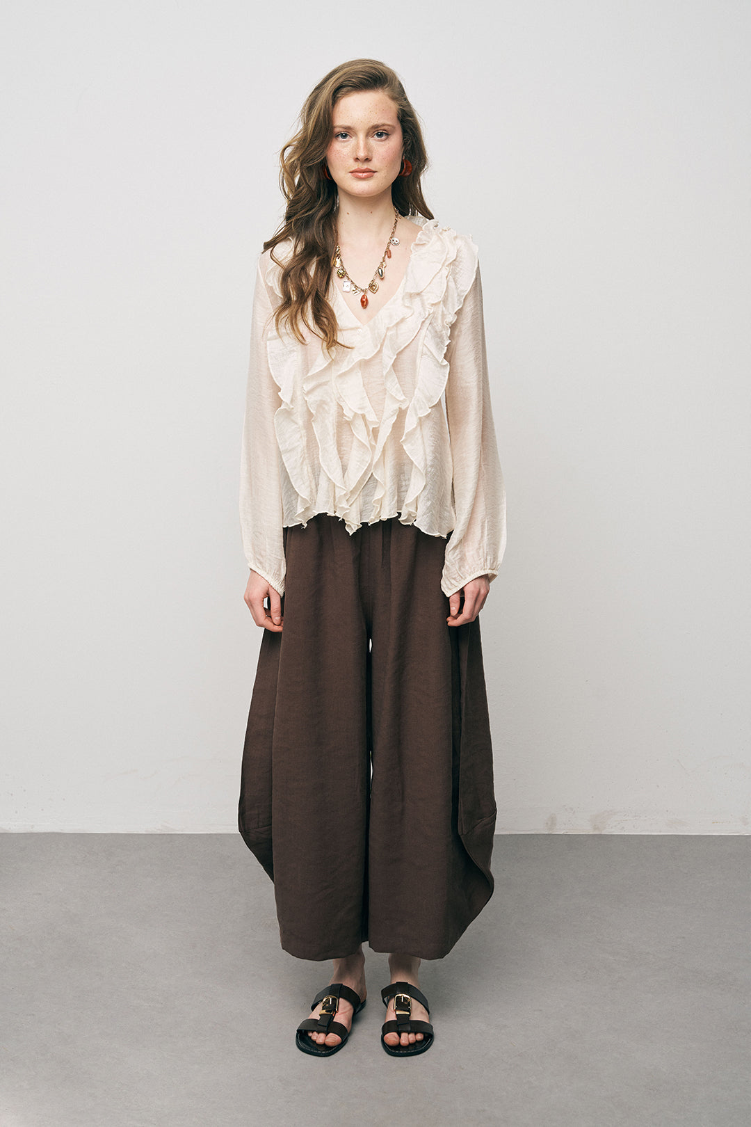 Orfeonegro Ekru Volan Detaylı Liyosel Karışımlı Şifon Gömlek