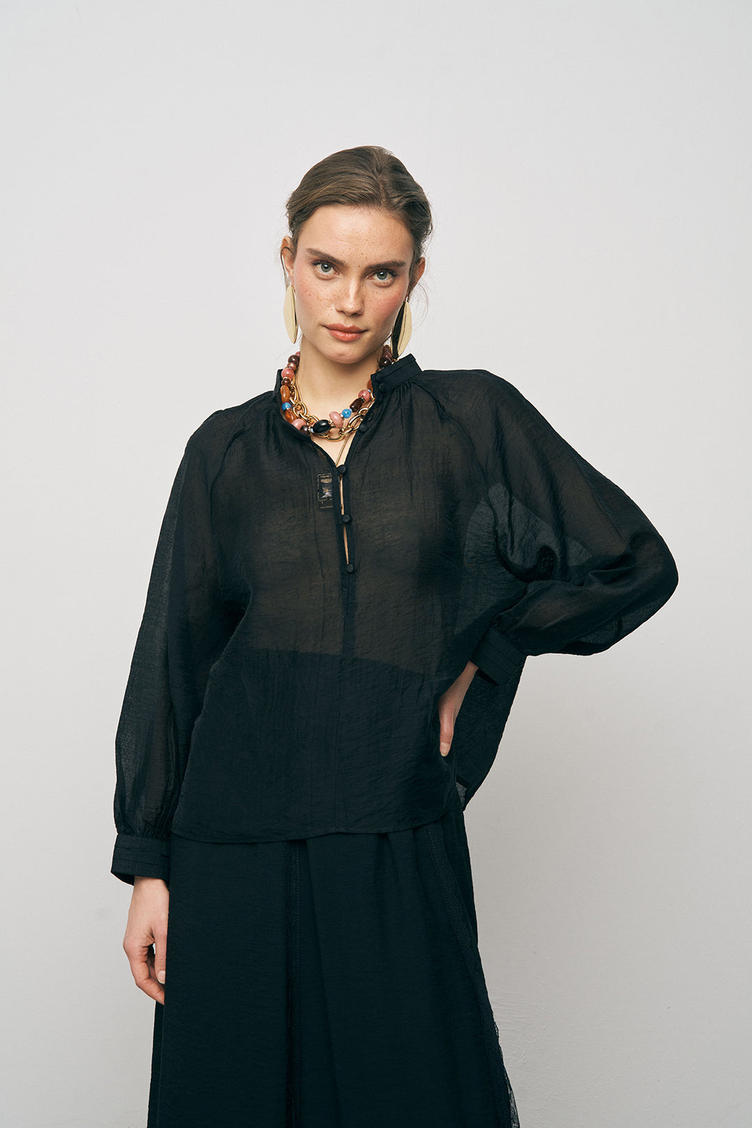 Orfeonegro Hakim Yaka Düğme Detaylı Şifon Gömlek Siyah
