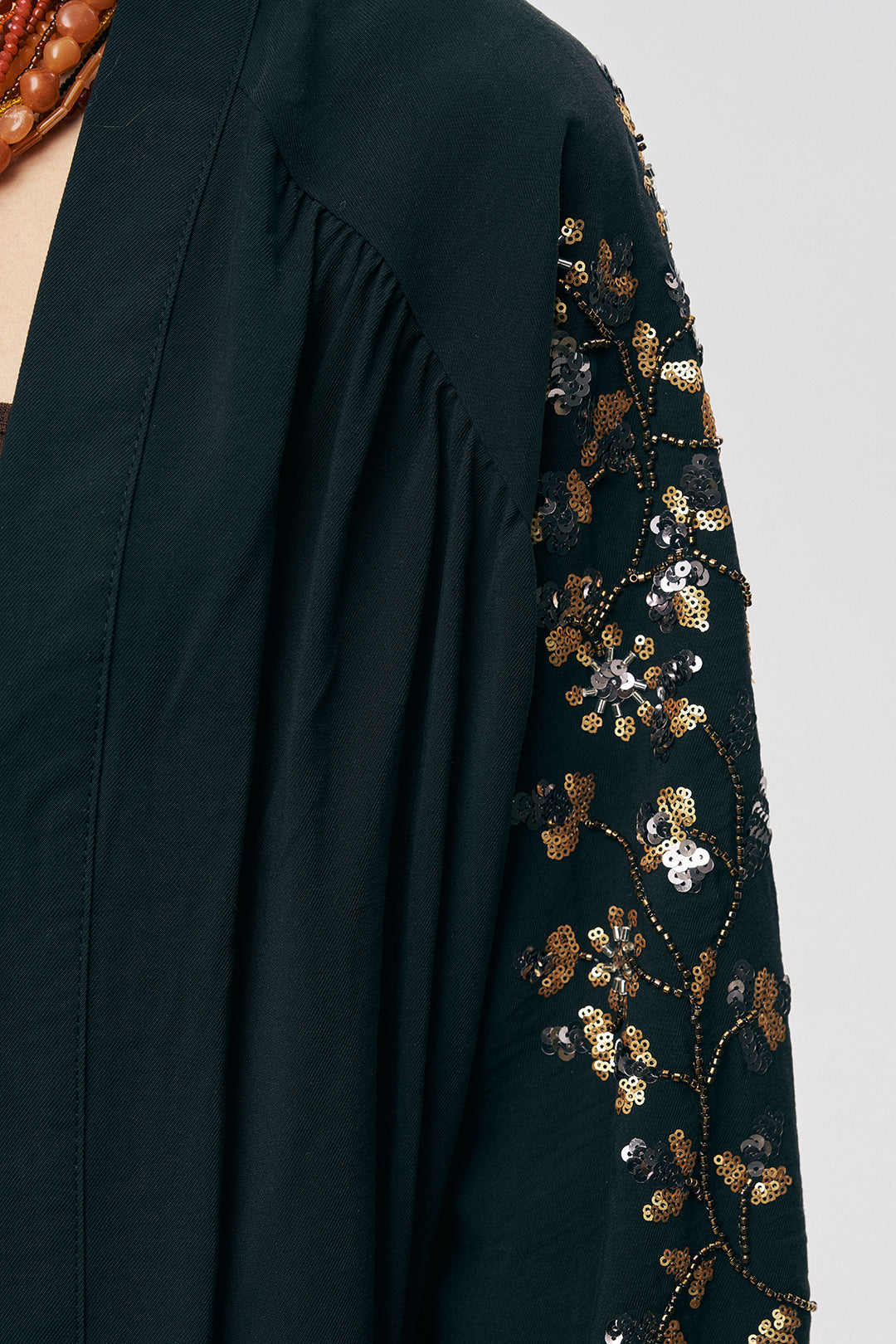 Orfeonegro Sırtı ve Kolu Payet Boncuk İşlemeli Siyah Kimono