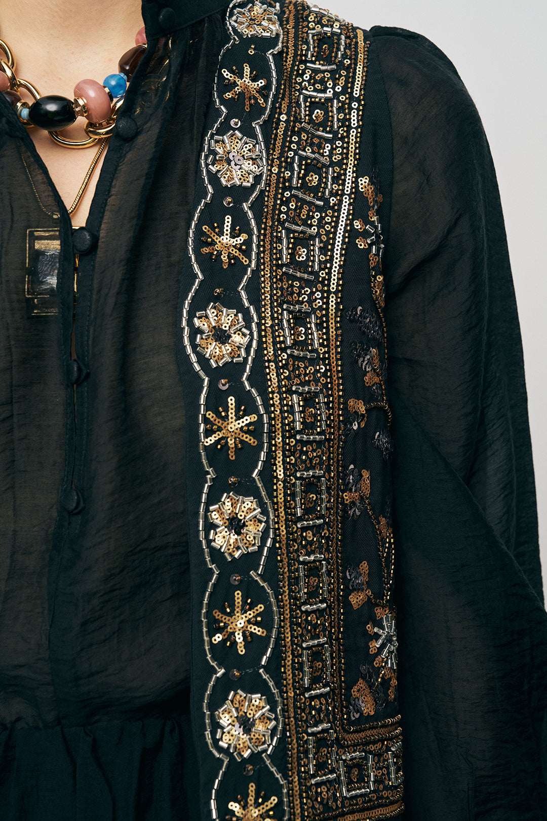 Orfeonegro Nakış ve Boncuk İşlemeli Siyah Kısa Yelek