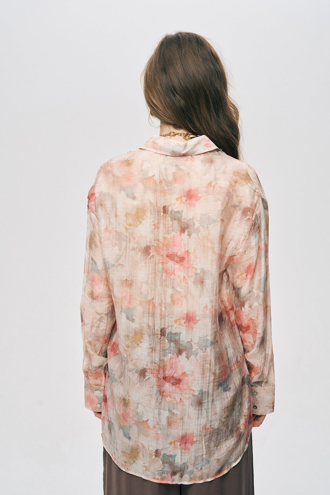 Suluboya Desenli Düğmeli Kadın Gömlek