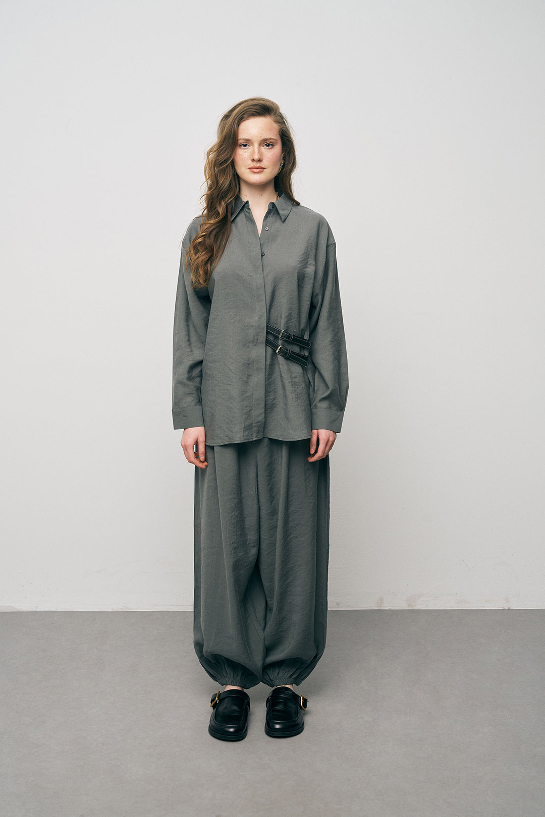 Orfeonegro Çift Kemer Aksesuarlı Haki Uzun Kollu Gömlek