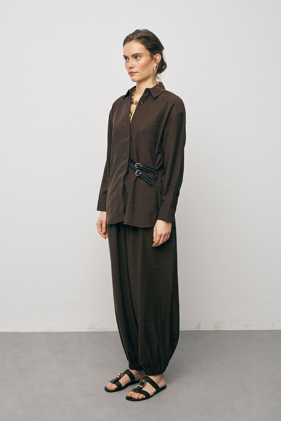 Orfeonegro Çift Kemer Aksesuarlı Kahve Uzun Kollu Gömlek