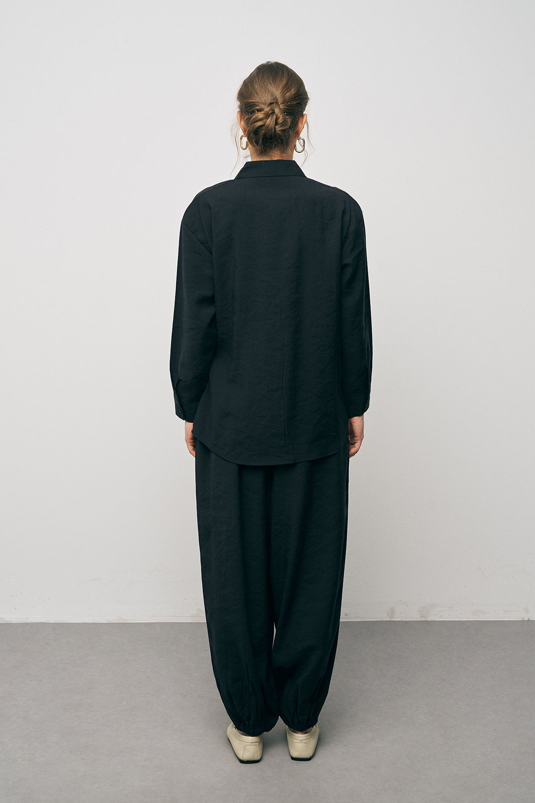 Orfeonegro Çift Kemer Aksesuarlı Siyah Uzun Kollu Gömlek