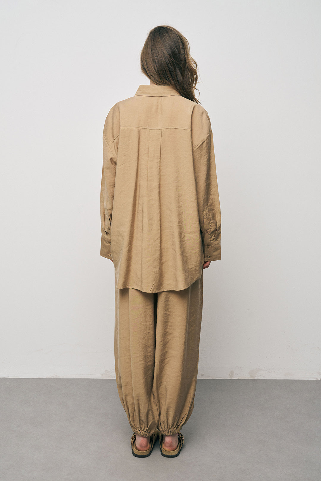 Orfeonegro Cep Detaylı Karamel Basic Gömlek