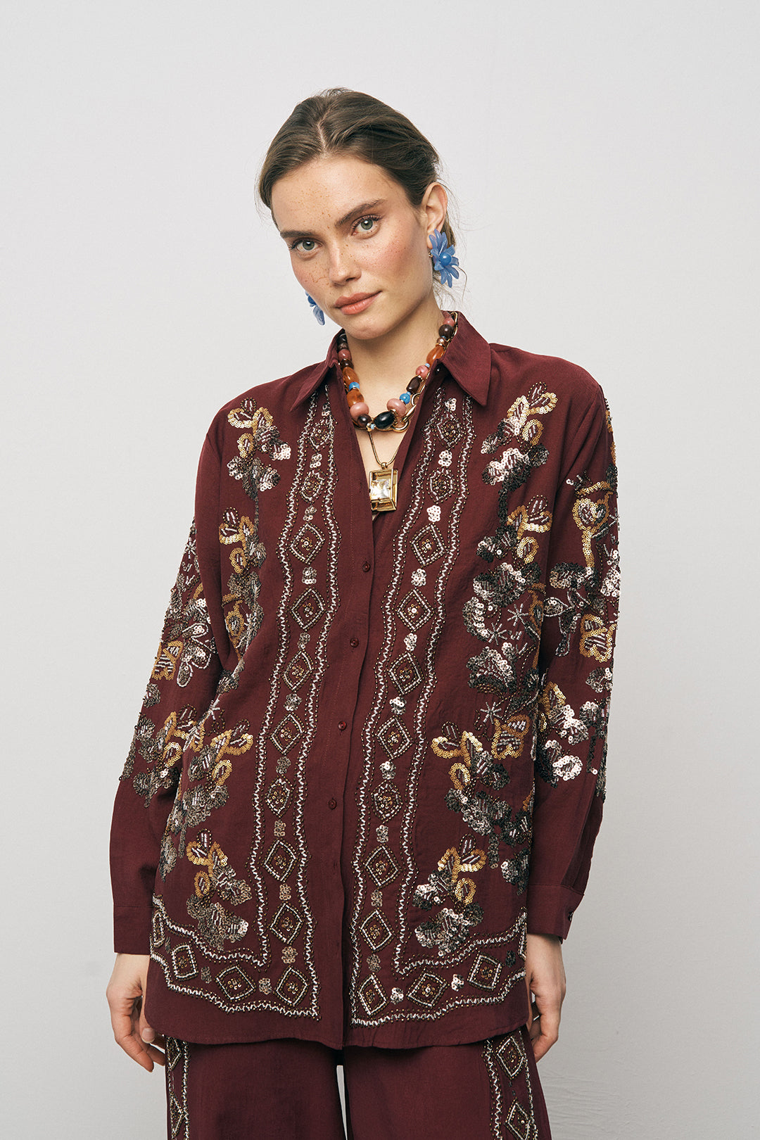 Orfeonegro Bordo Pul ve Boncuk İşlemeli Oversize Gömlek