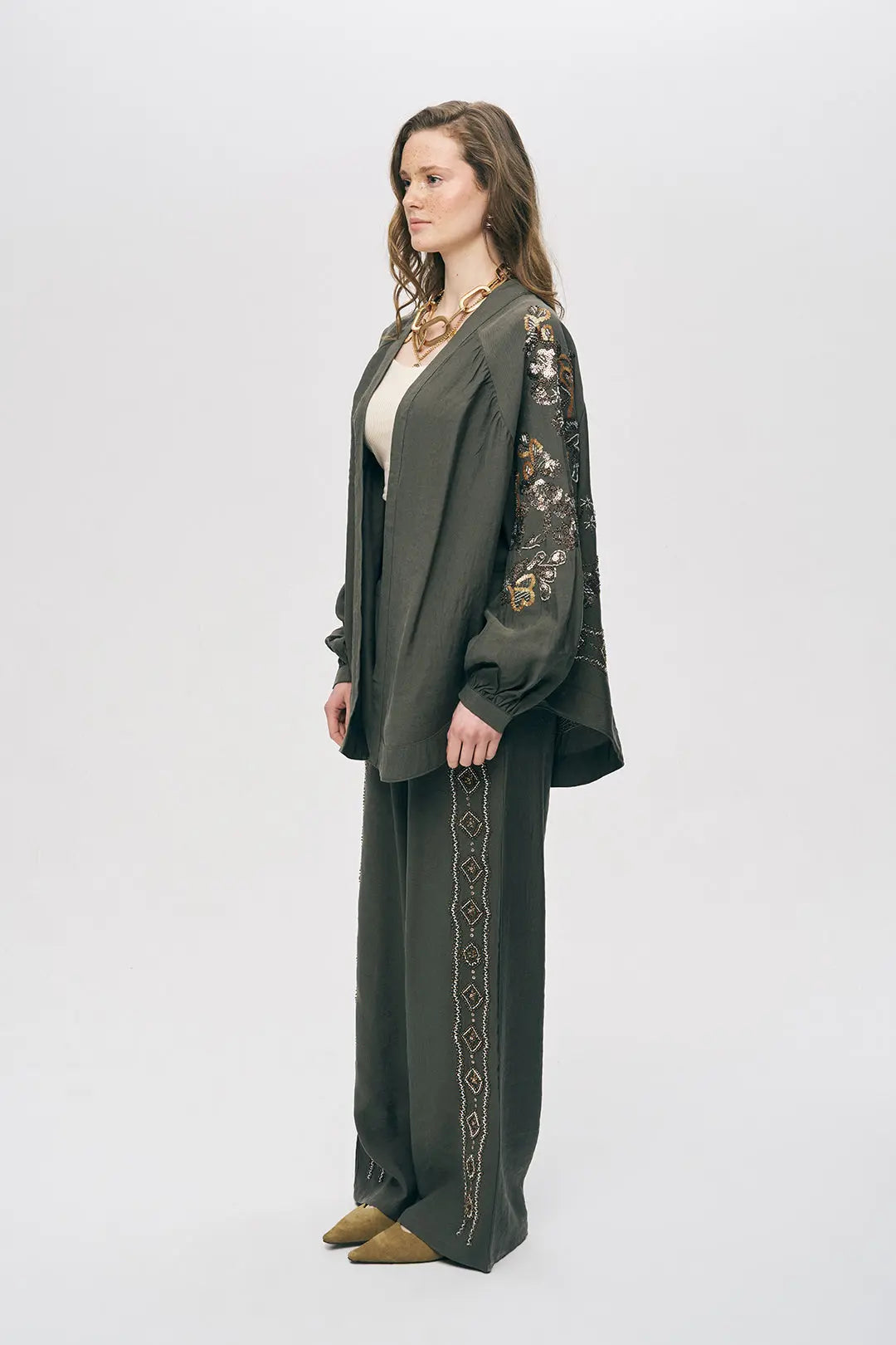Orfeonegro Haki Nakış ve Boncuk İşlemeli Oversize Kimono ORFEONEGRO