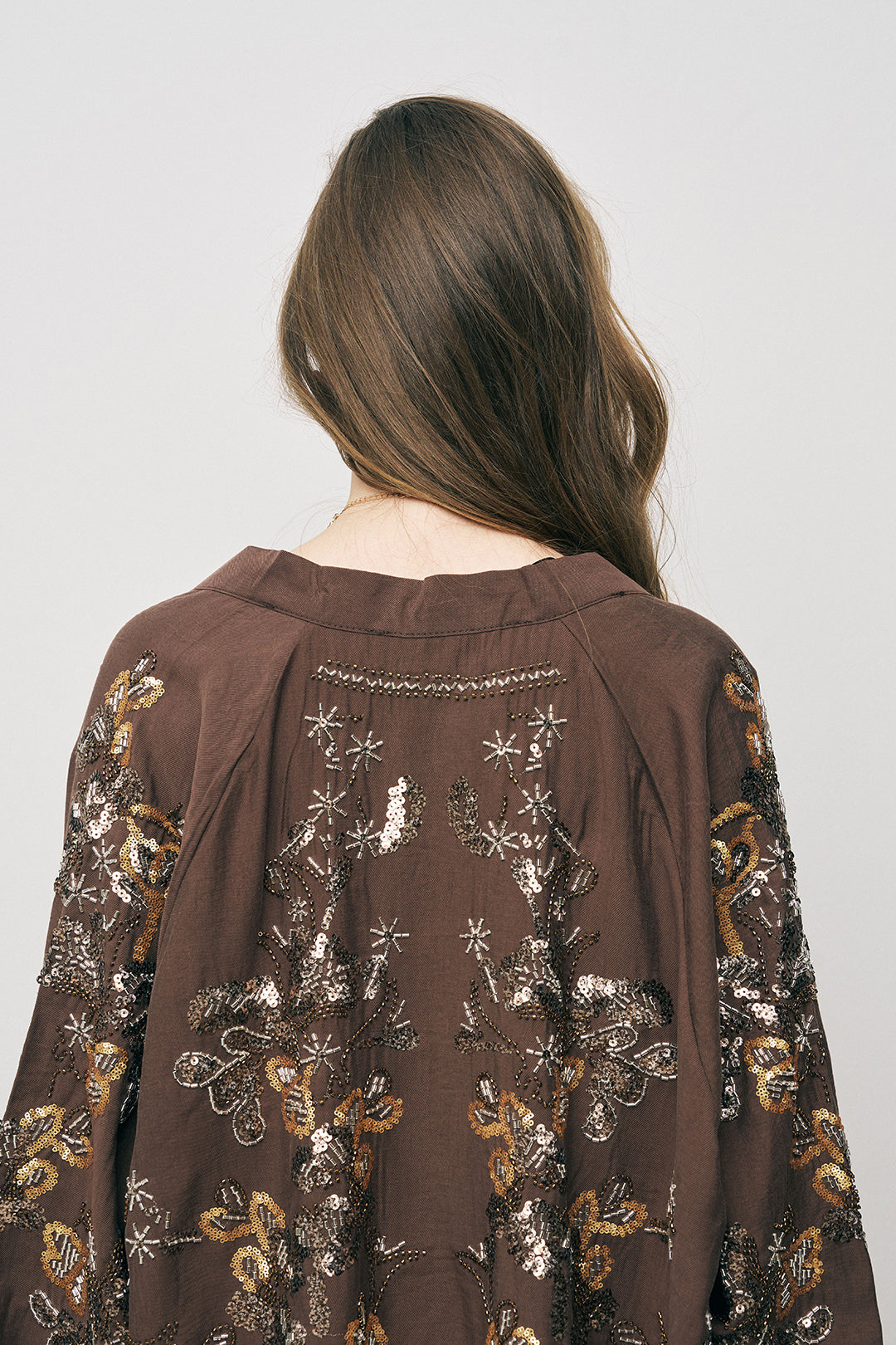 Orfeonegro Kahve Nakış ve Boncuk İşlemeli Oversize Kimono ORFEONEGRO