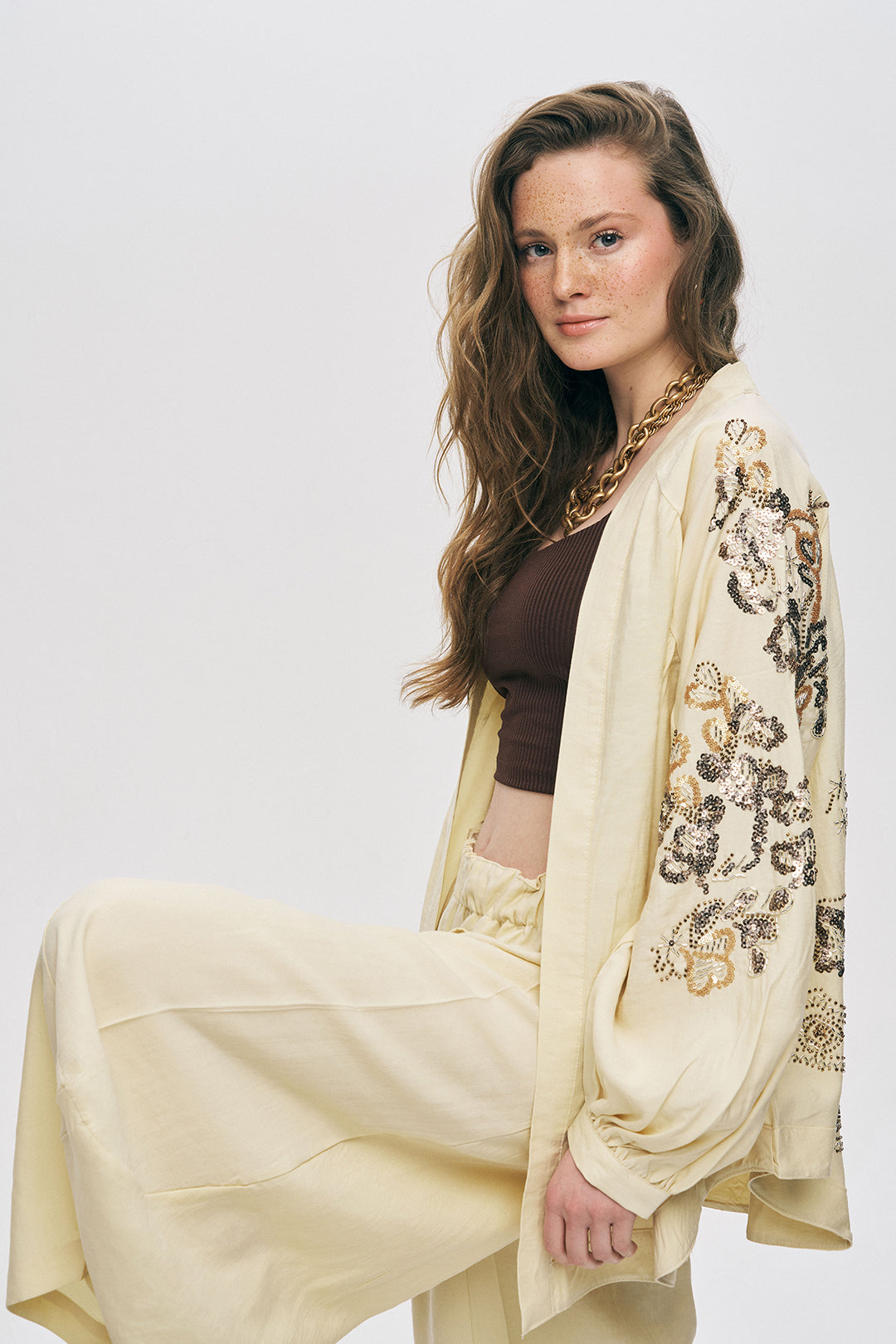 Orfeonegro Sarı Nakış ve Boncuk İşlemeli Oversize Kimono ORFEONEGRO