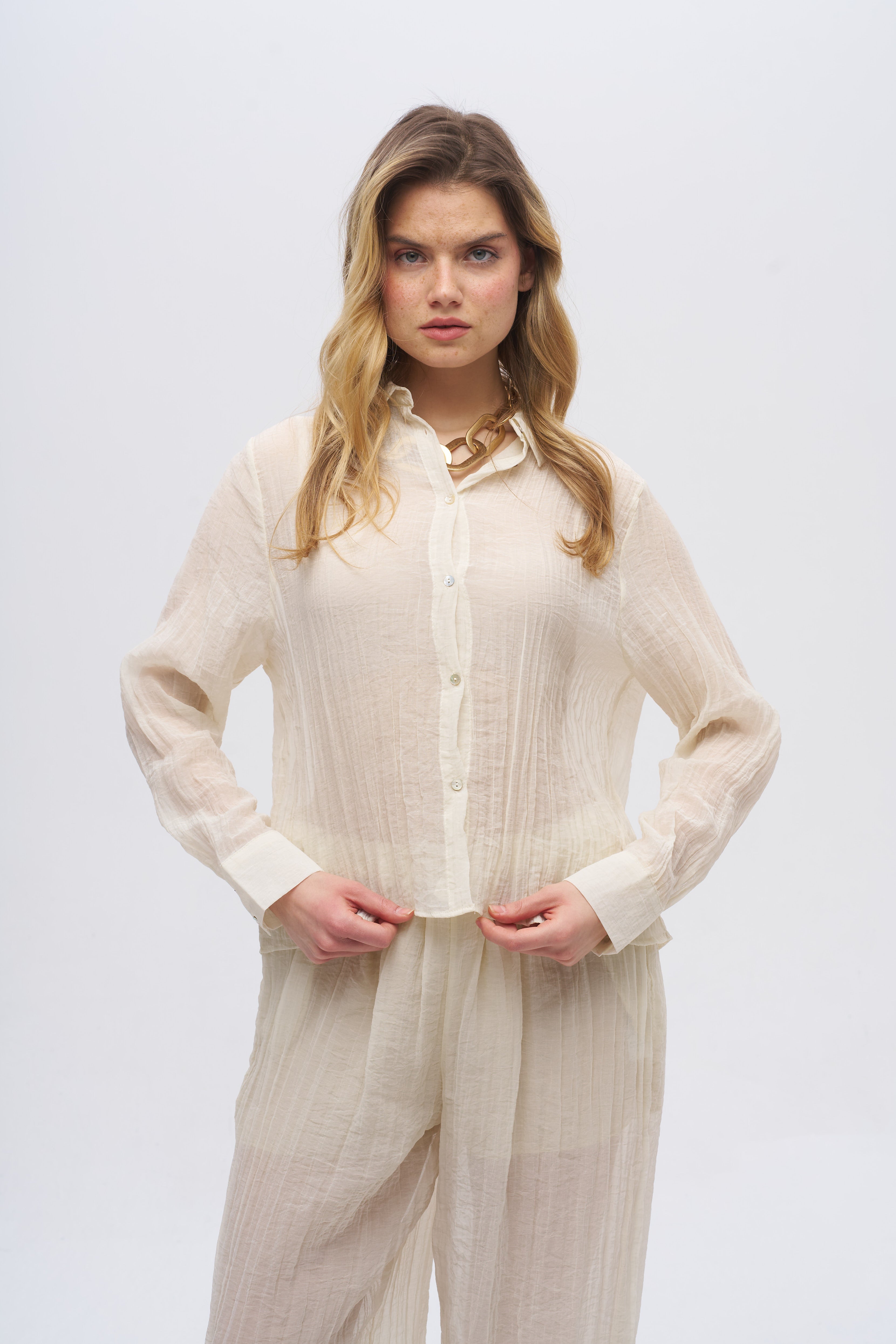 Çizgi Dokulu Klasik Yaka Transparan Gömlek Sarı