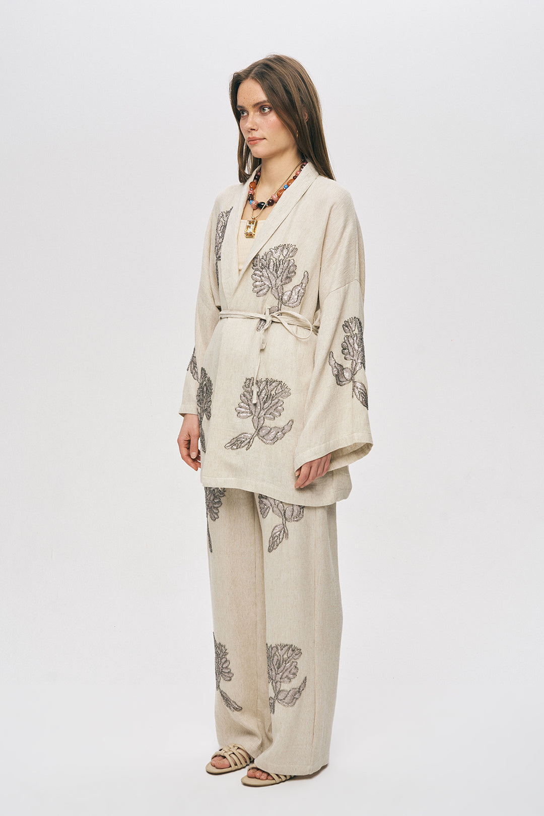 Orfeonegro Zarif Nakış Detaylı Beli İp Bağlamalı Oversize Kimono