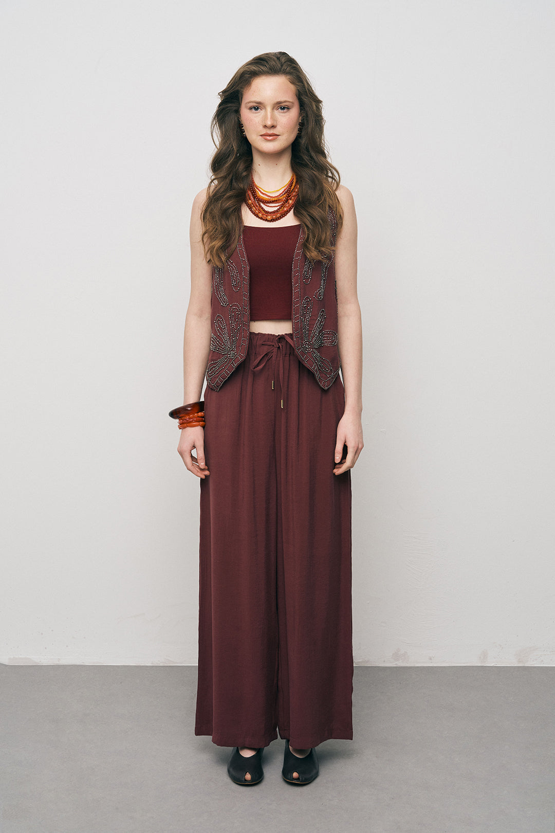 Orfeonegro Boncuk İşlemeli Kısa Bordo Yelek