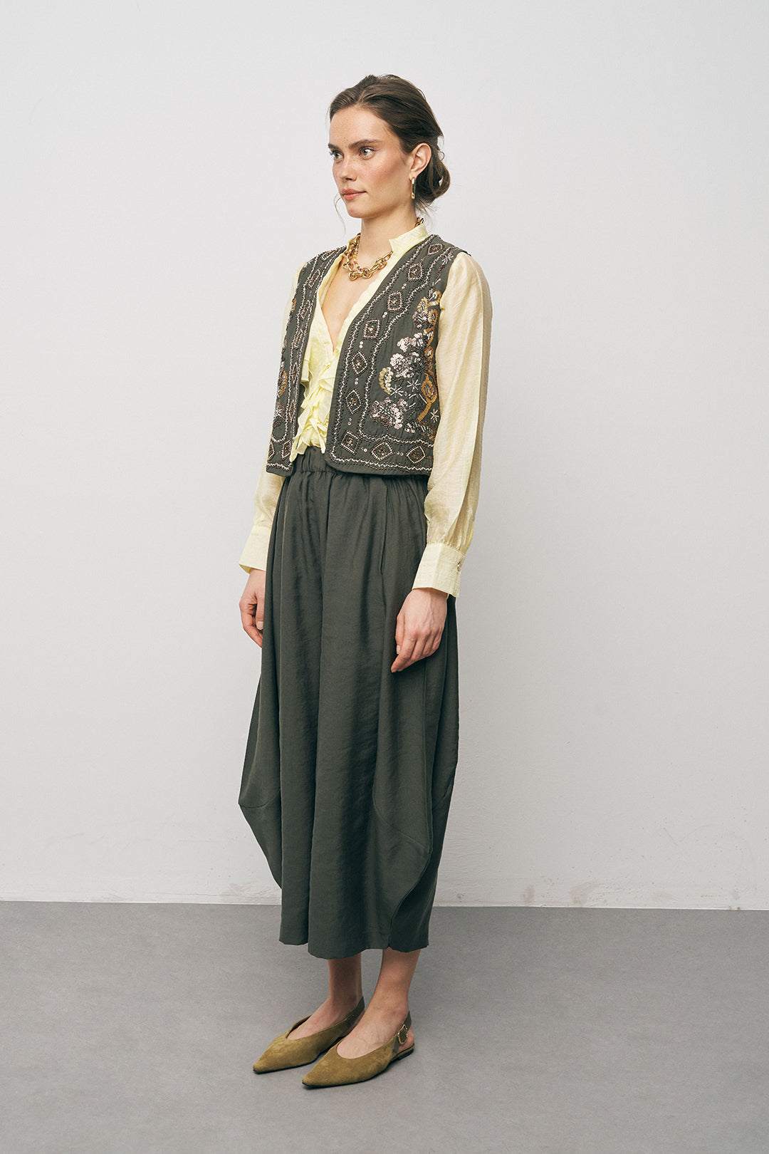 Orfeonegro Boncuk ve Nakışlı Kısa Haki Yelek