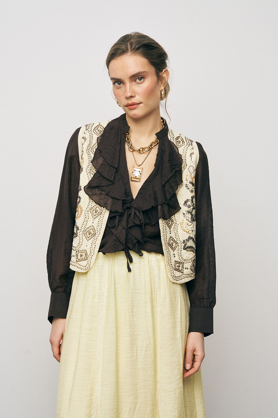 Orfeonegro Boncuk ve Nakışlı Kısa Sarı Yelek
