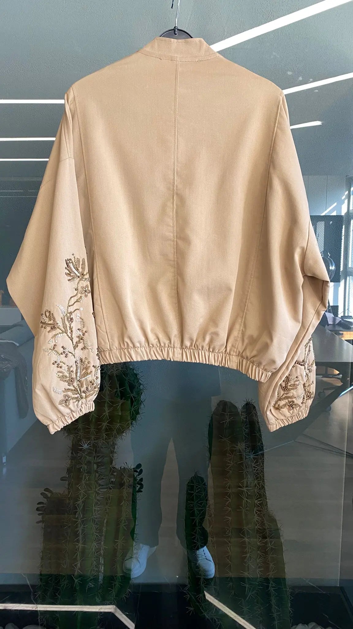 Taşlı ve Nakışlı Bomber Ceket Karamel ORFEONEGRO