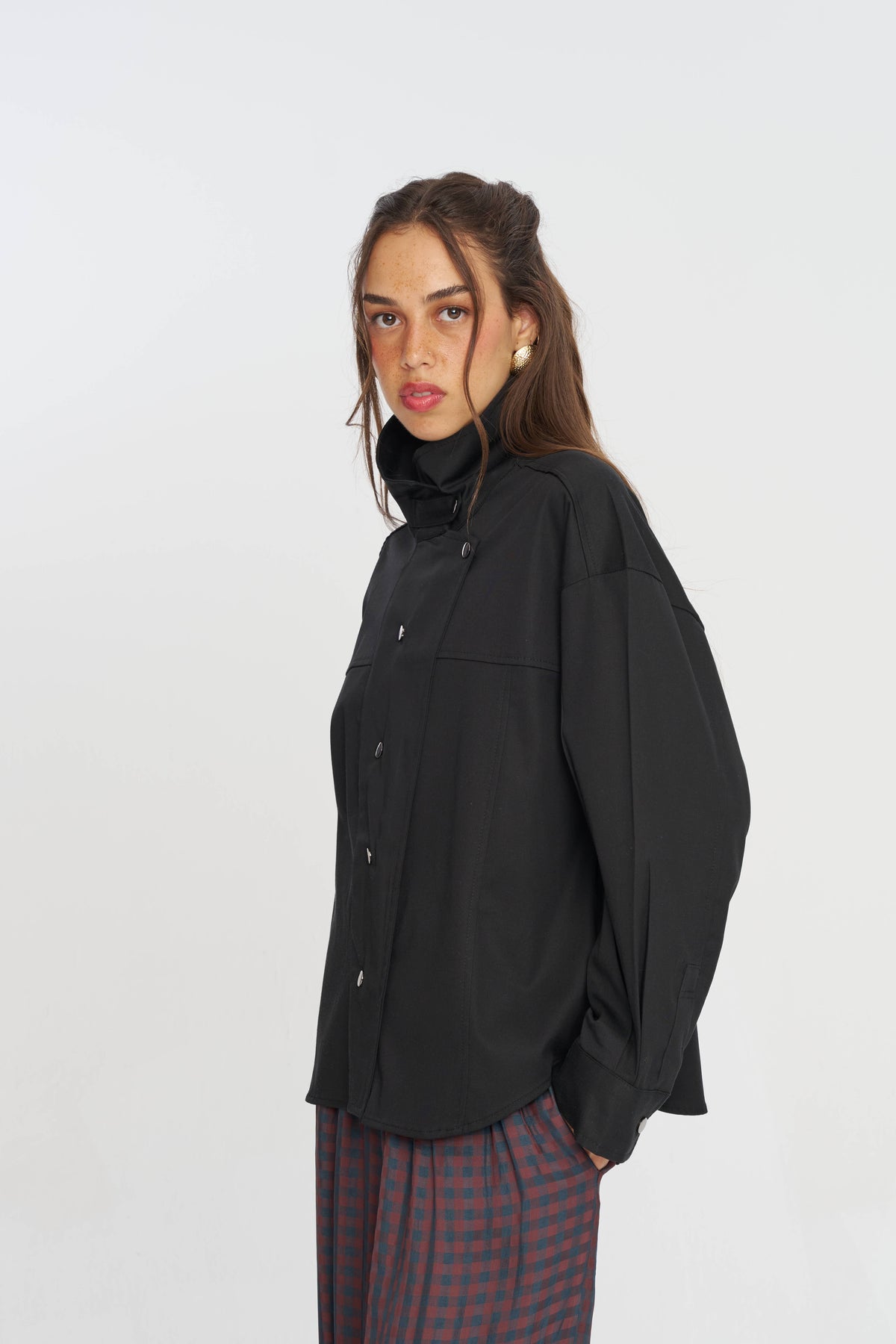 Toptan Düğme Detaylı Tencel Karışımlı Kadın Ceket Siyah
